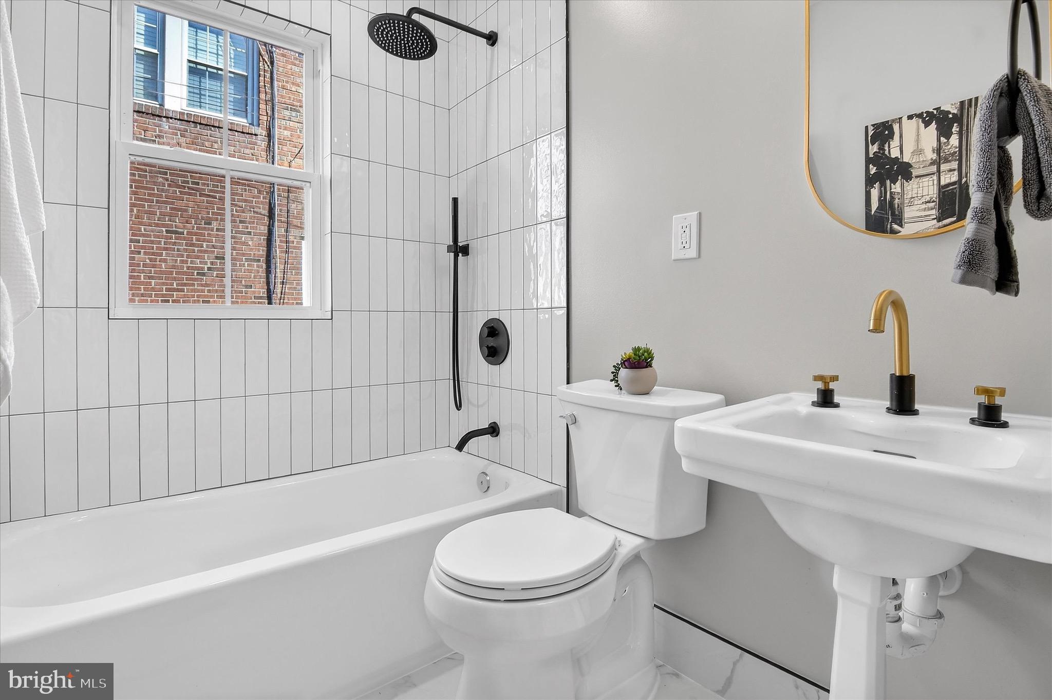 WILLET HEIGHTS - Residential