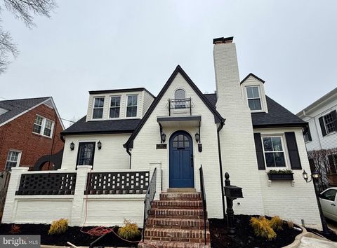 1607 N GLEBE ROAD ARLINGTON VA 22207