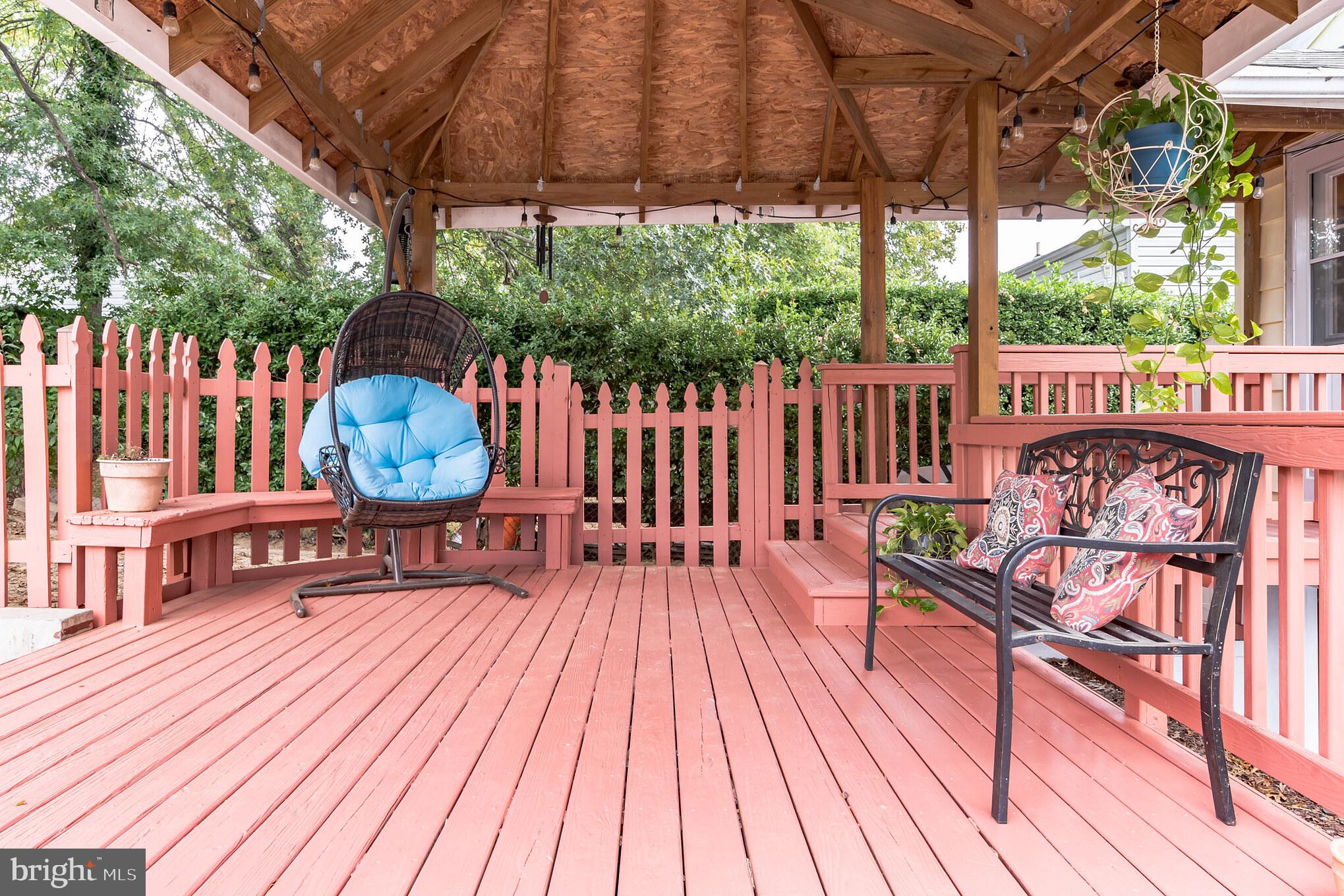 DANIELS PARK - Residential