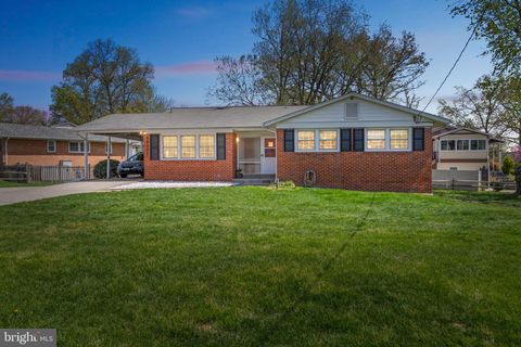 11301 GAINSBOROUGH ROAD POTOMAC MD 20854