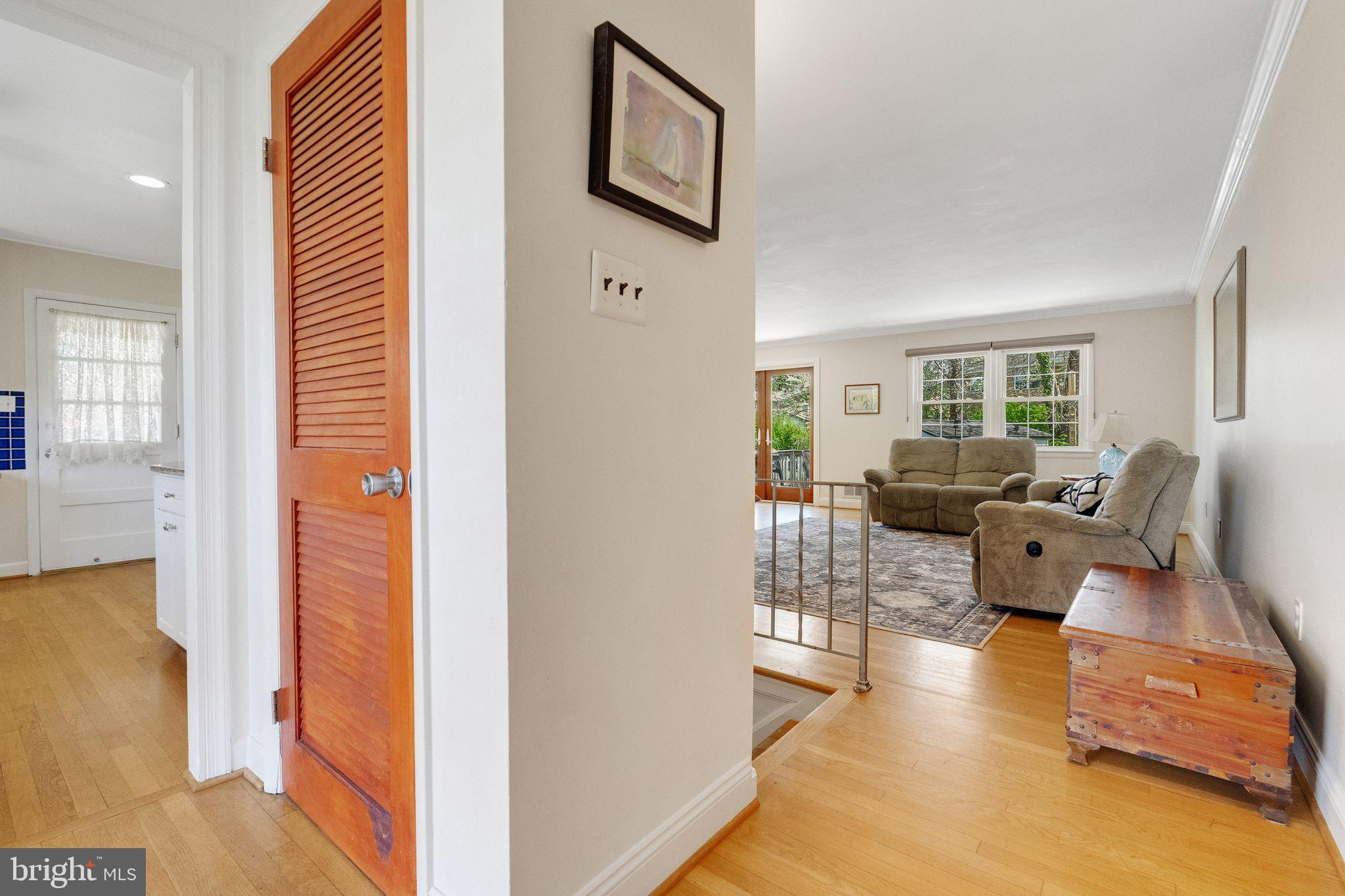 11301 GAINSBOROUGH ROAD