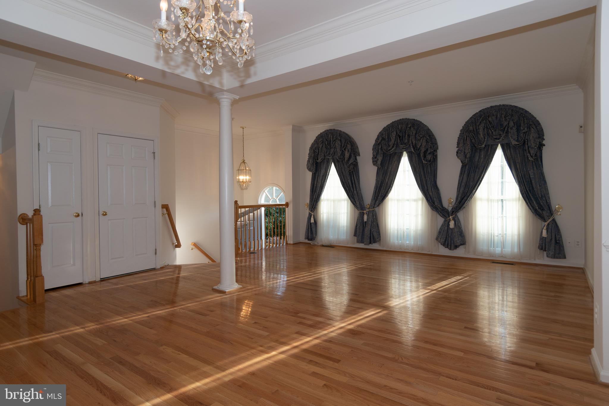 AMBERWOOD - Residential Lease