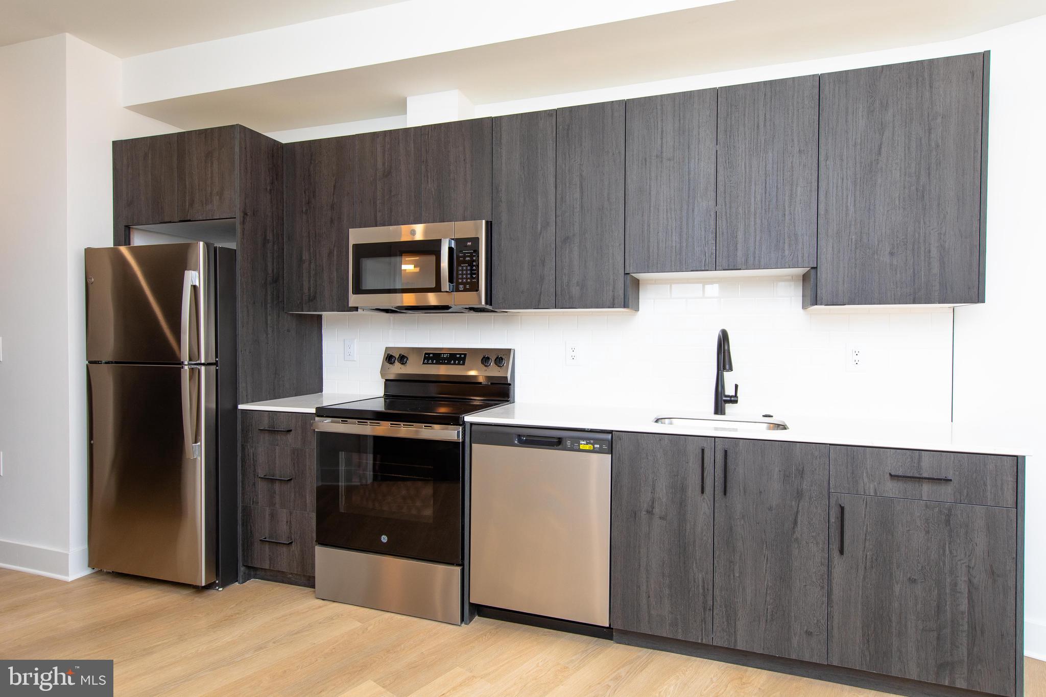 NORTHERN LIBERTIES - Residential Lease