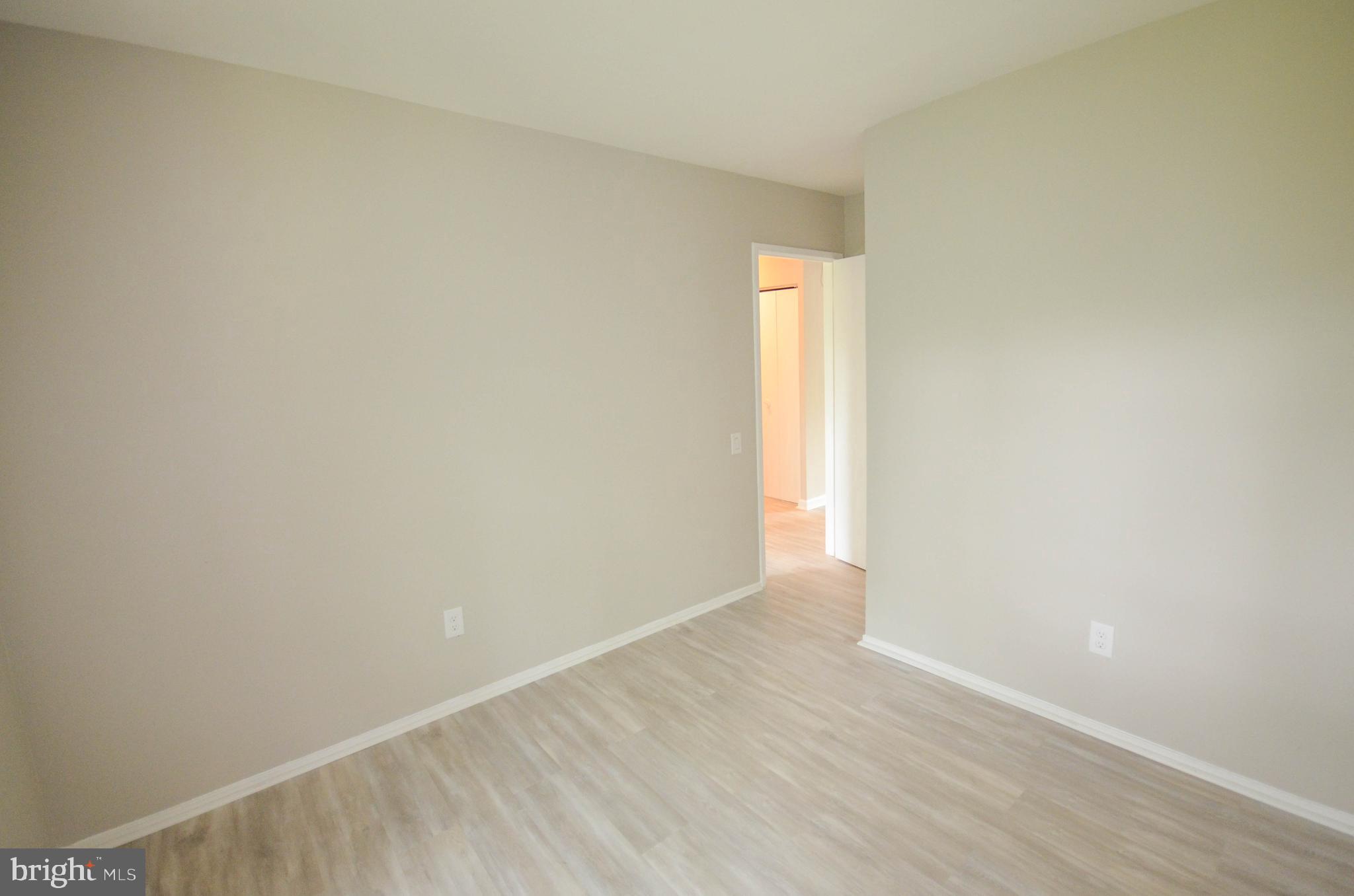 MARYLAND PLACE - Residential Lease