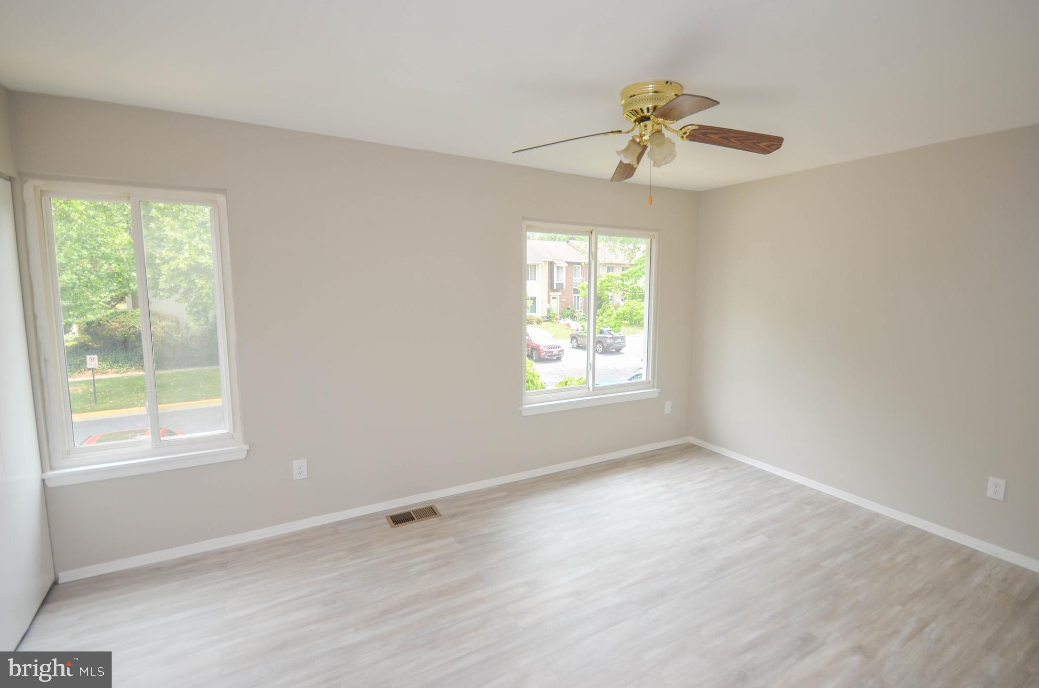 MARYLAND PLACE - Residential Lease