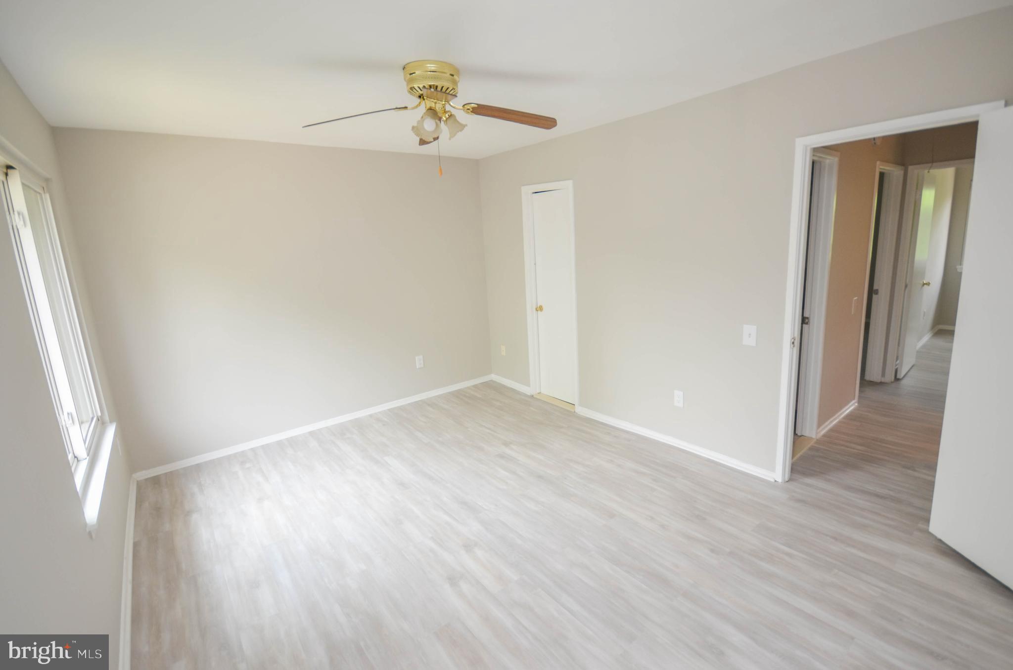 MARYLAND PLACE - Residential Lease