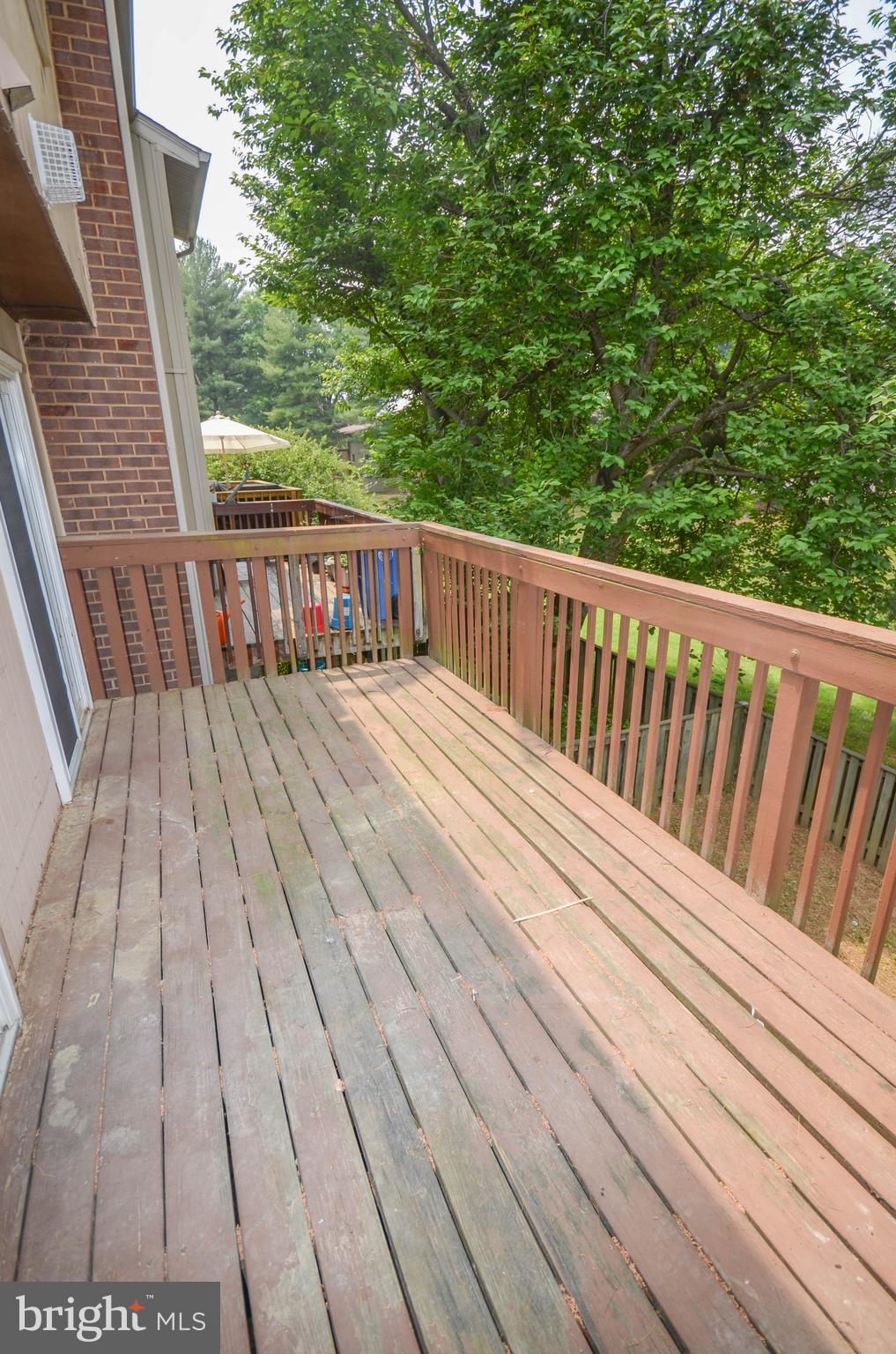 MARYLAND PLACE - Residential Lease