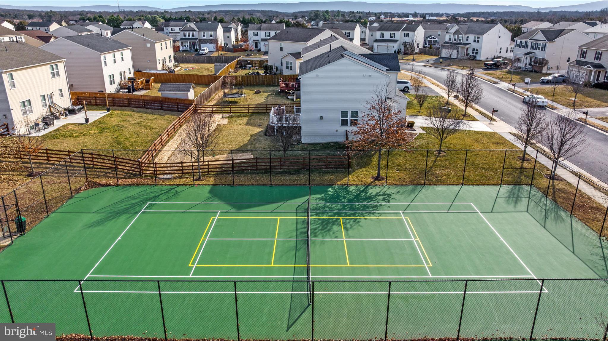 MEADOWS EDGE - Residential