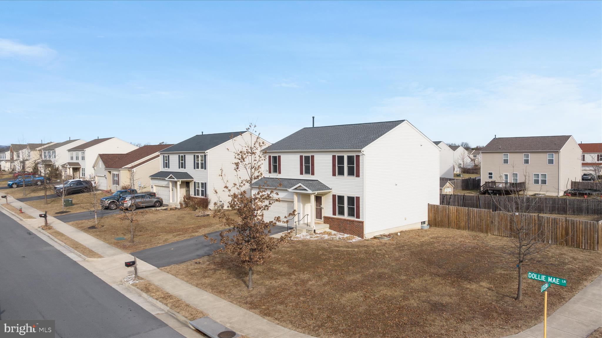 MEADOWS EDGE - Residential