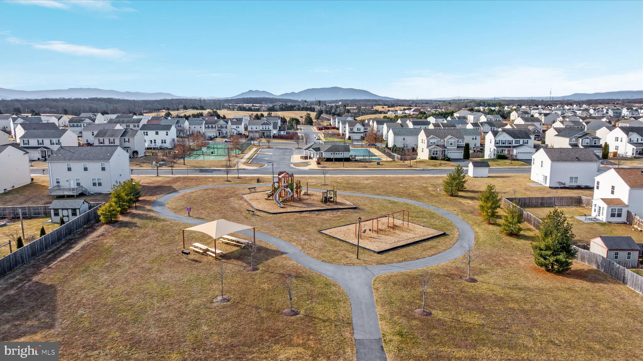 MEADOWS EDGE - Residential