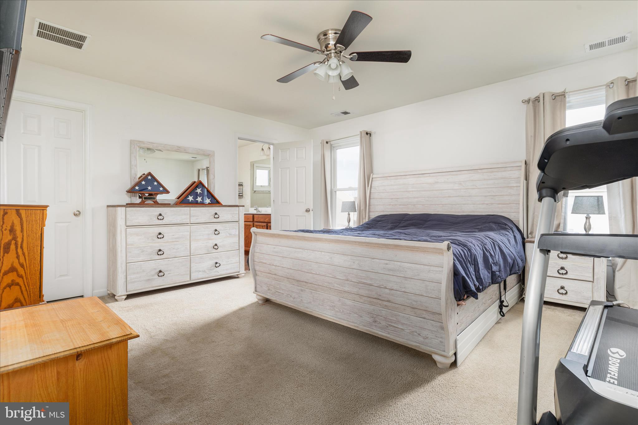 MEADOWS EDGE - Residential