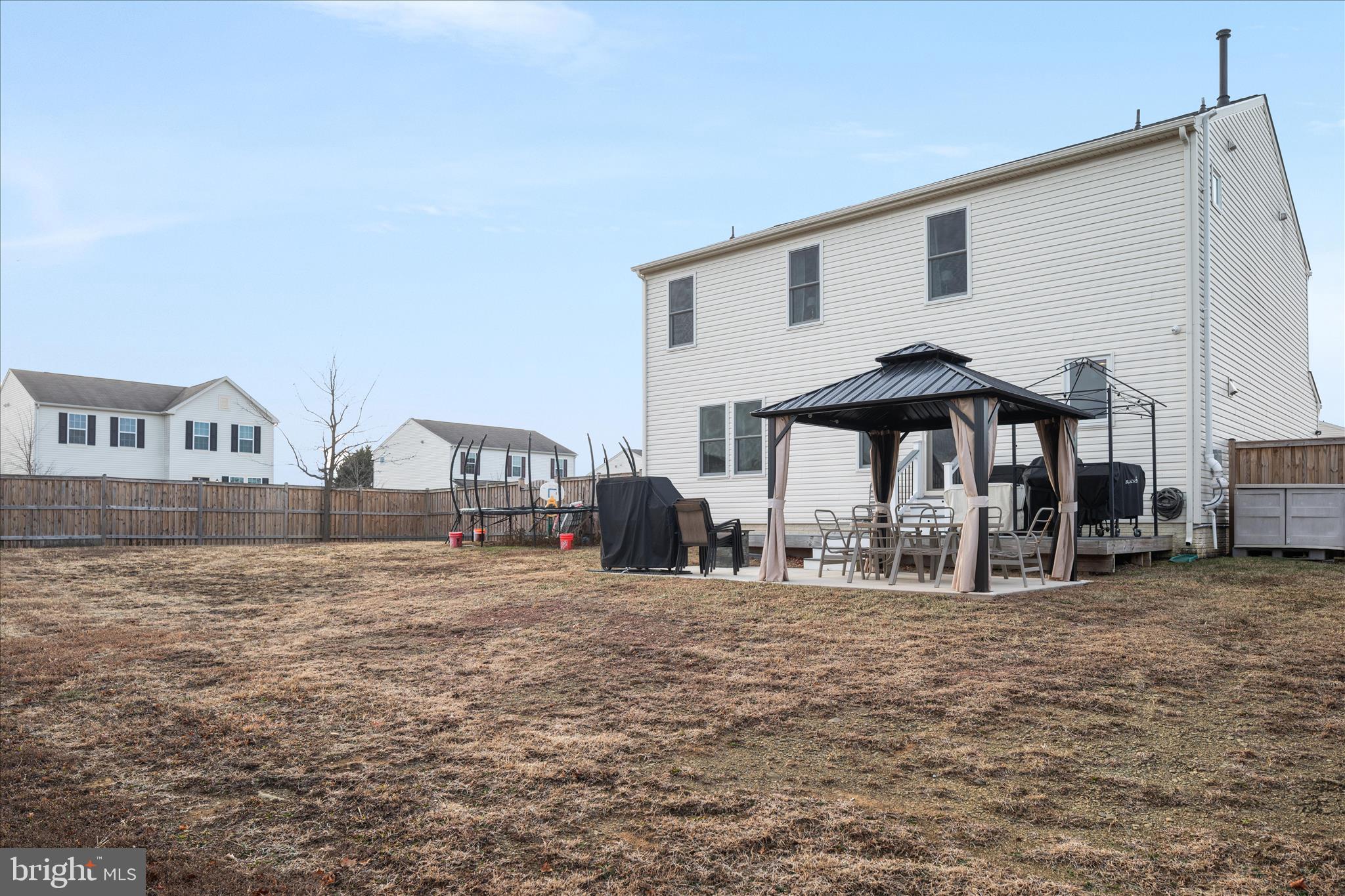 MEADOWS EDGE - Residential