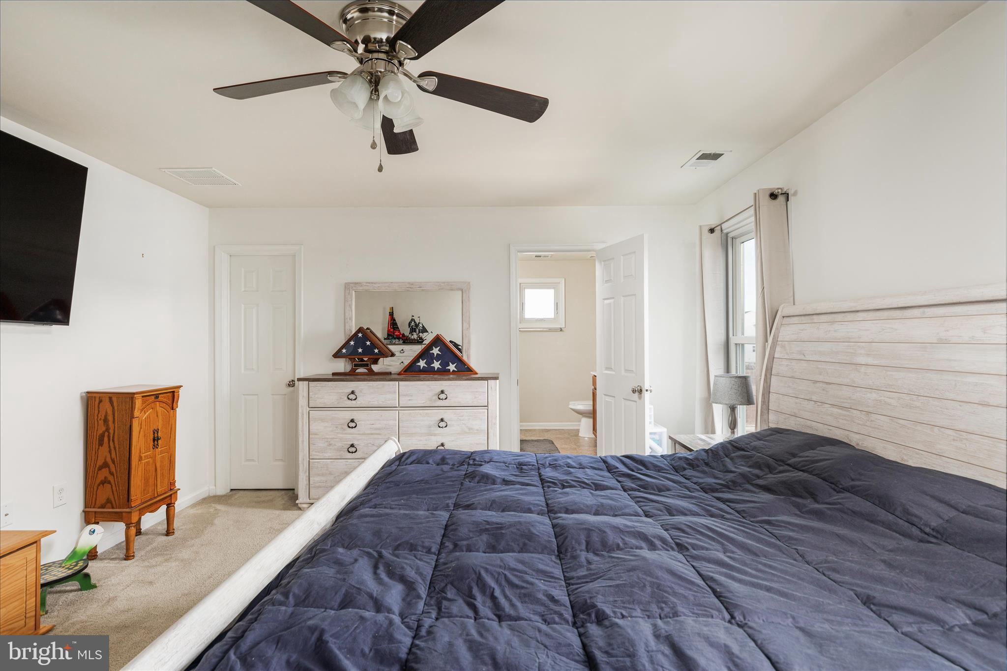 MEADOWS EDGE - Residential