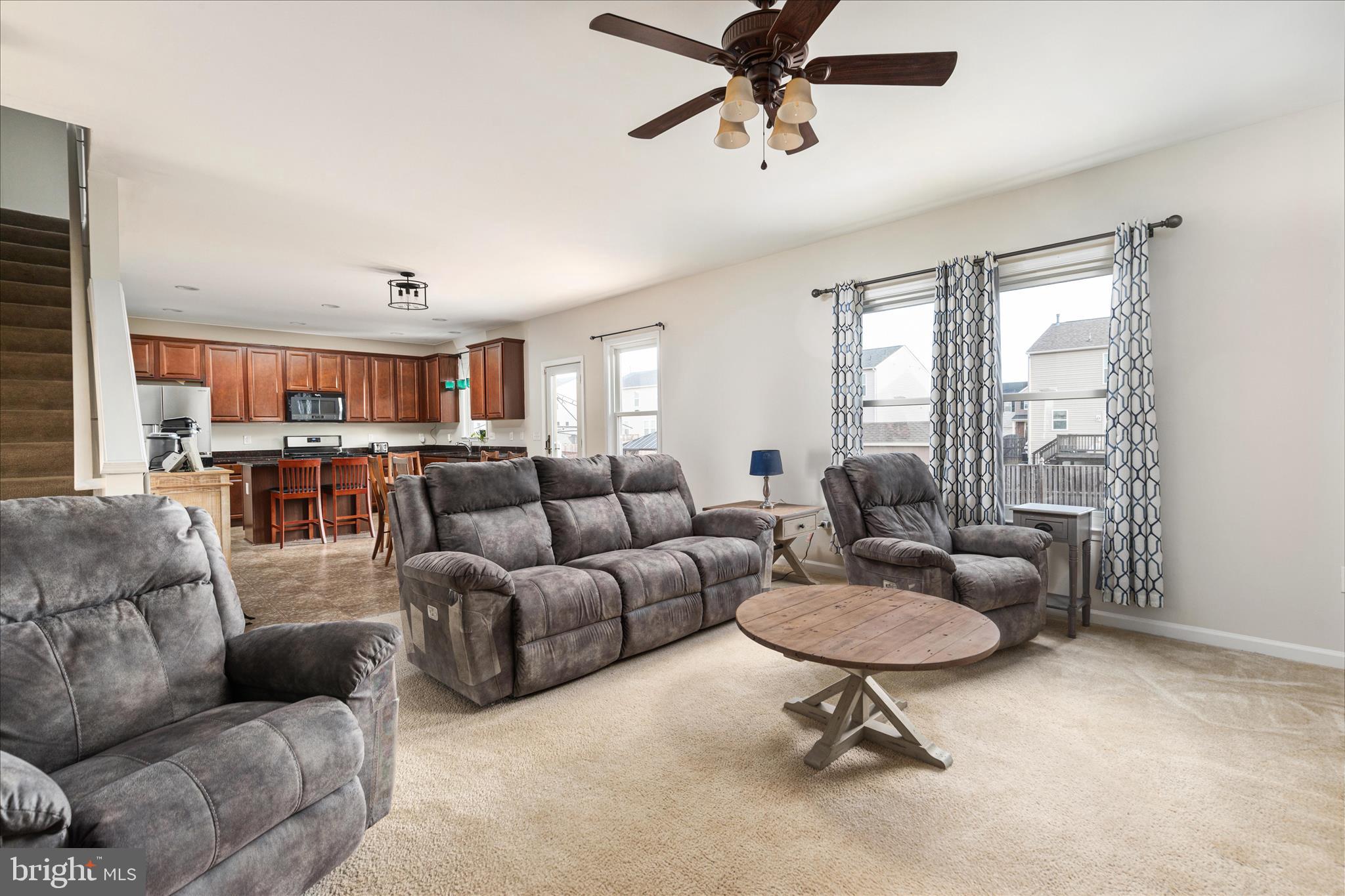 MEADOWS EDGE - Residential