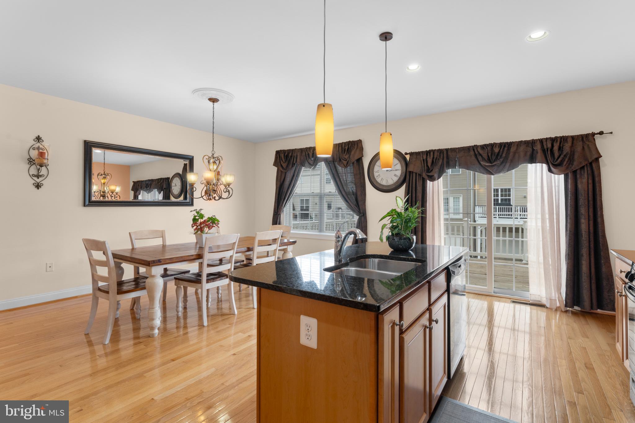 SOUTH MARKET - Residential