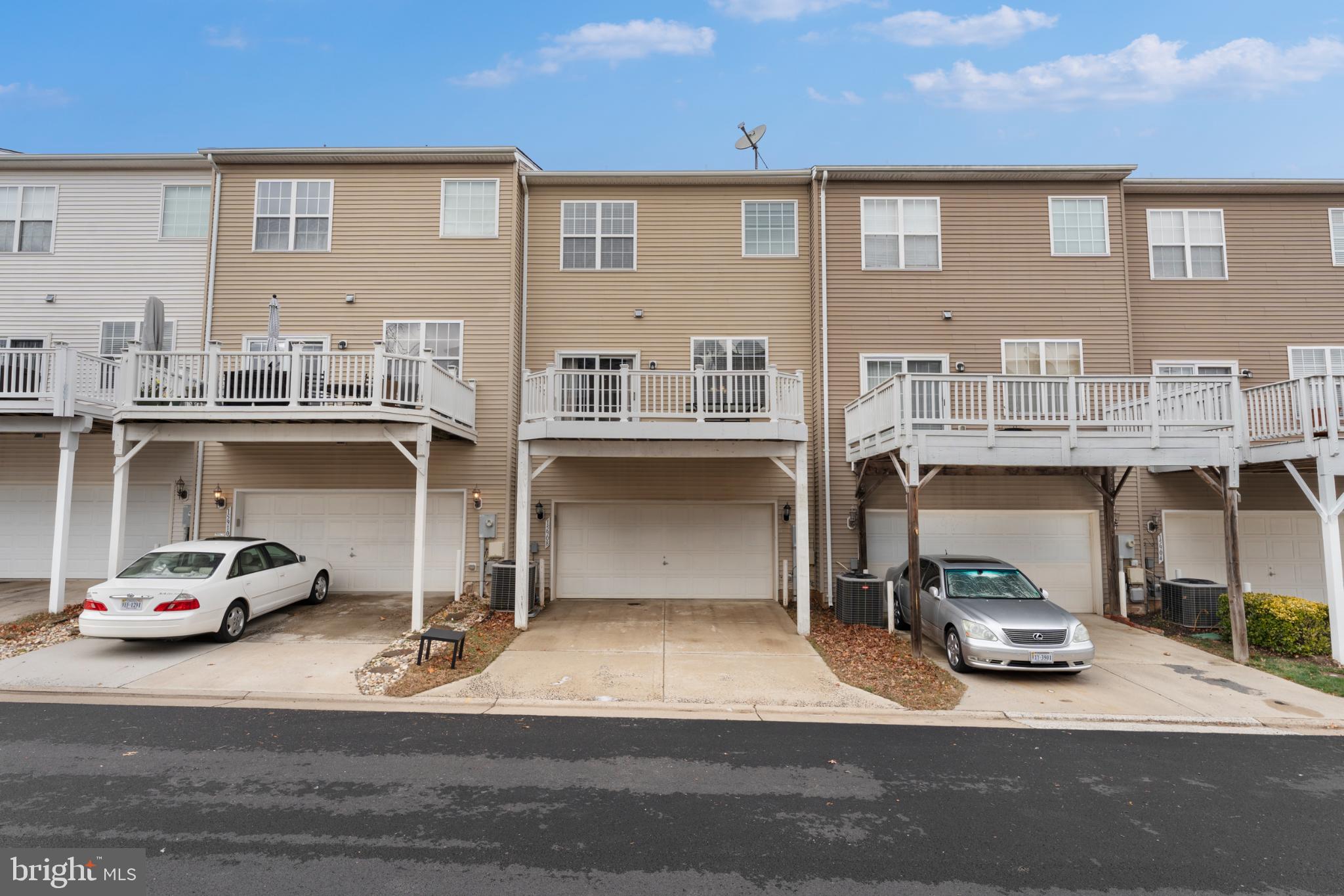 SOUTH MARKET - Residential