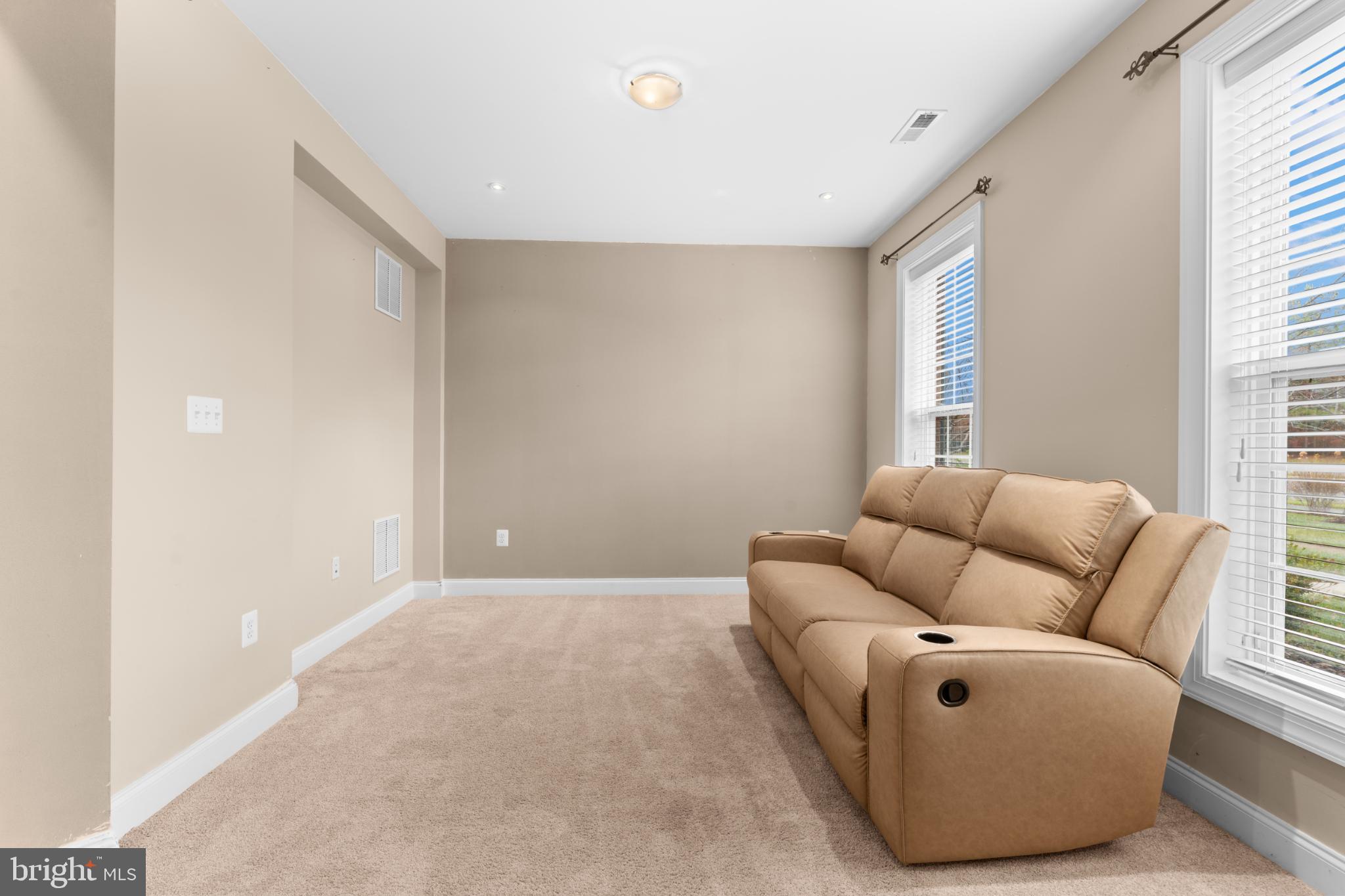 SOUTH MARKET - Residential