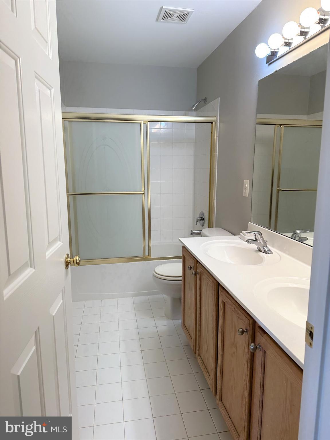 DENTON TERRACE - Residential Lease