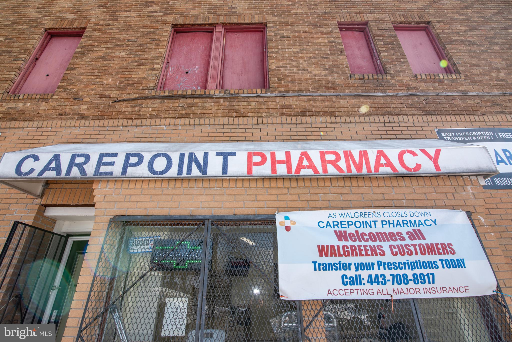 FOREST PARK - Commercial Sale