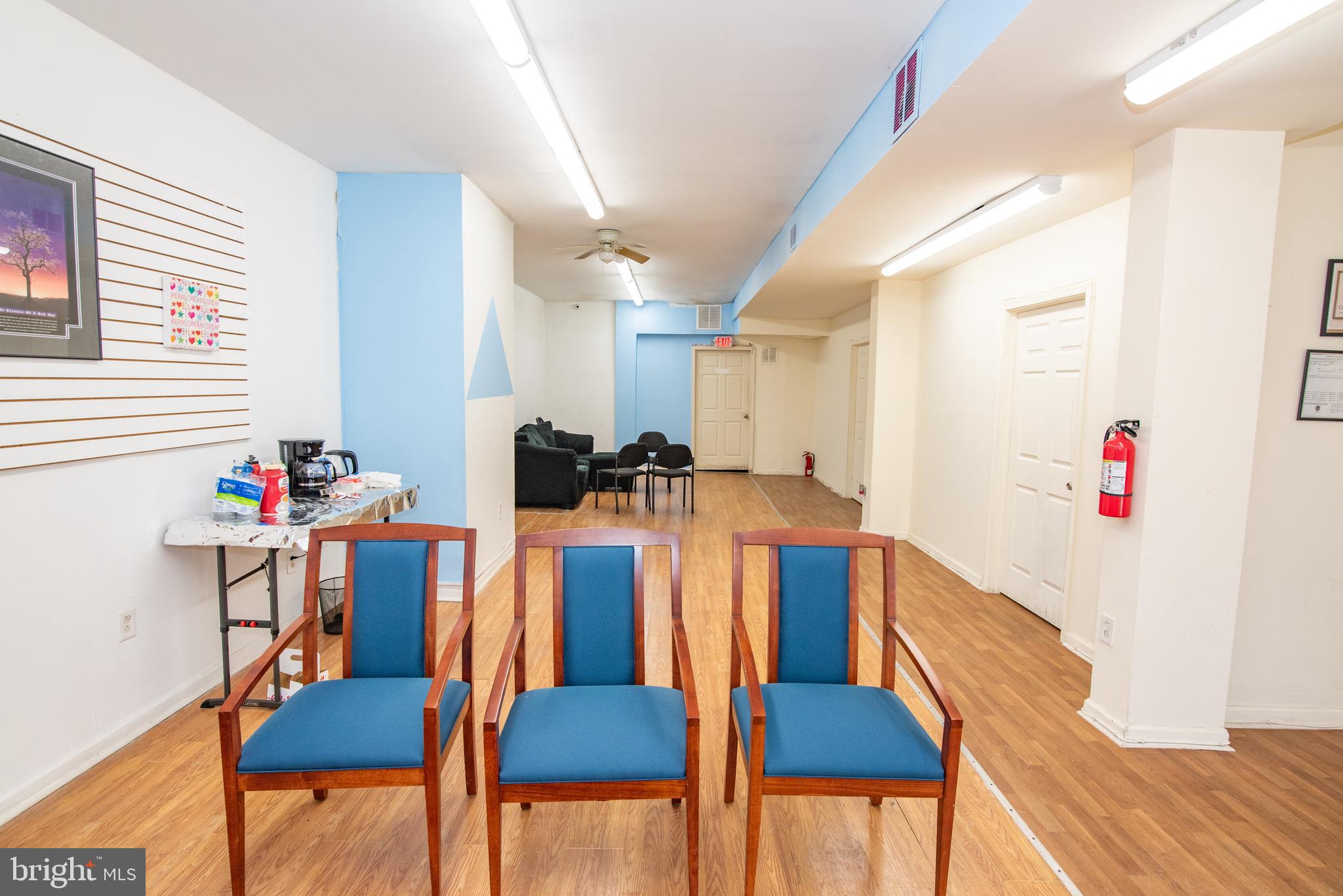 FOREST PARK - Commercial Sale