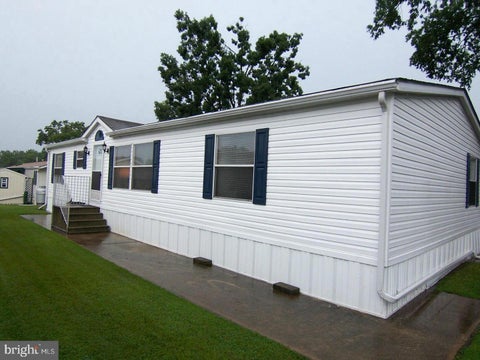 Mobile Home For Sale - 3517 Wheelhouse Road<br/> Baltimore County, MIDDLE RIVER, MD 21220