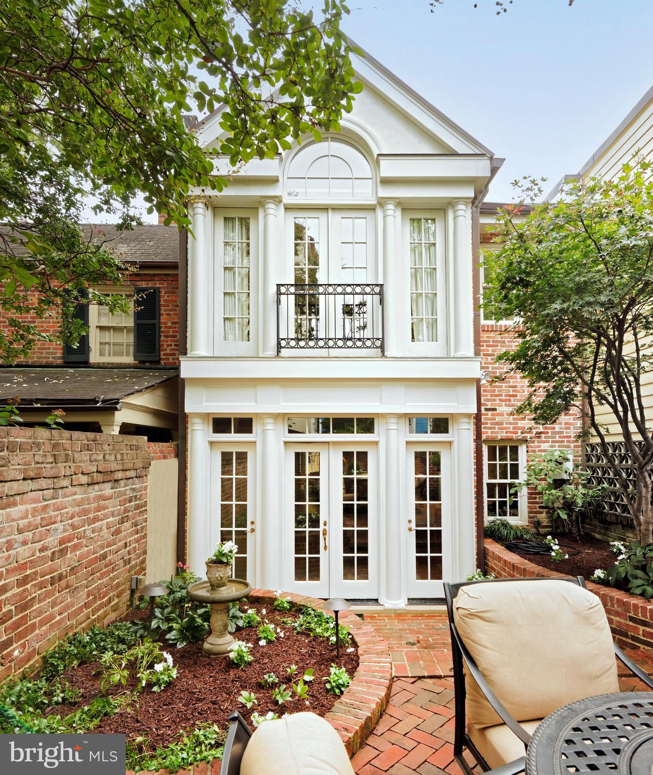 1103 PRINCE STREET