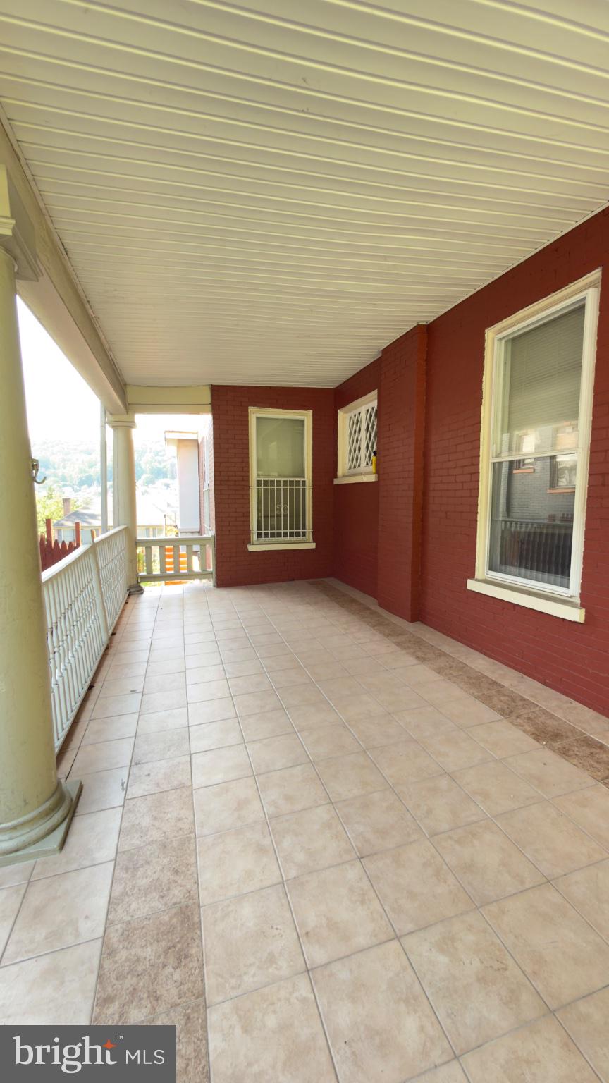 1742 MINERAL SPRING ROAD