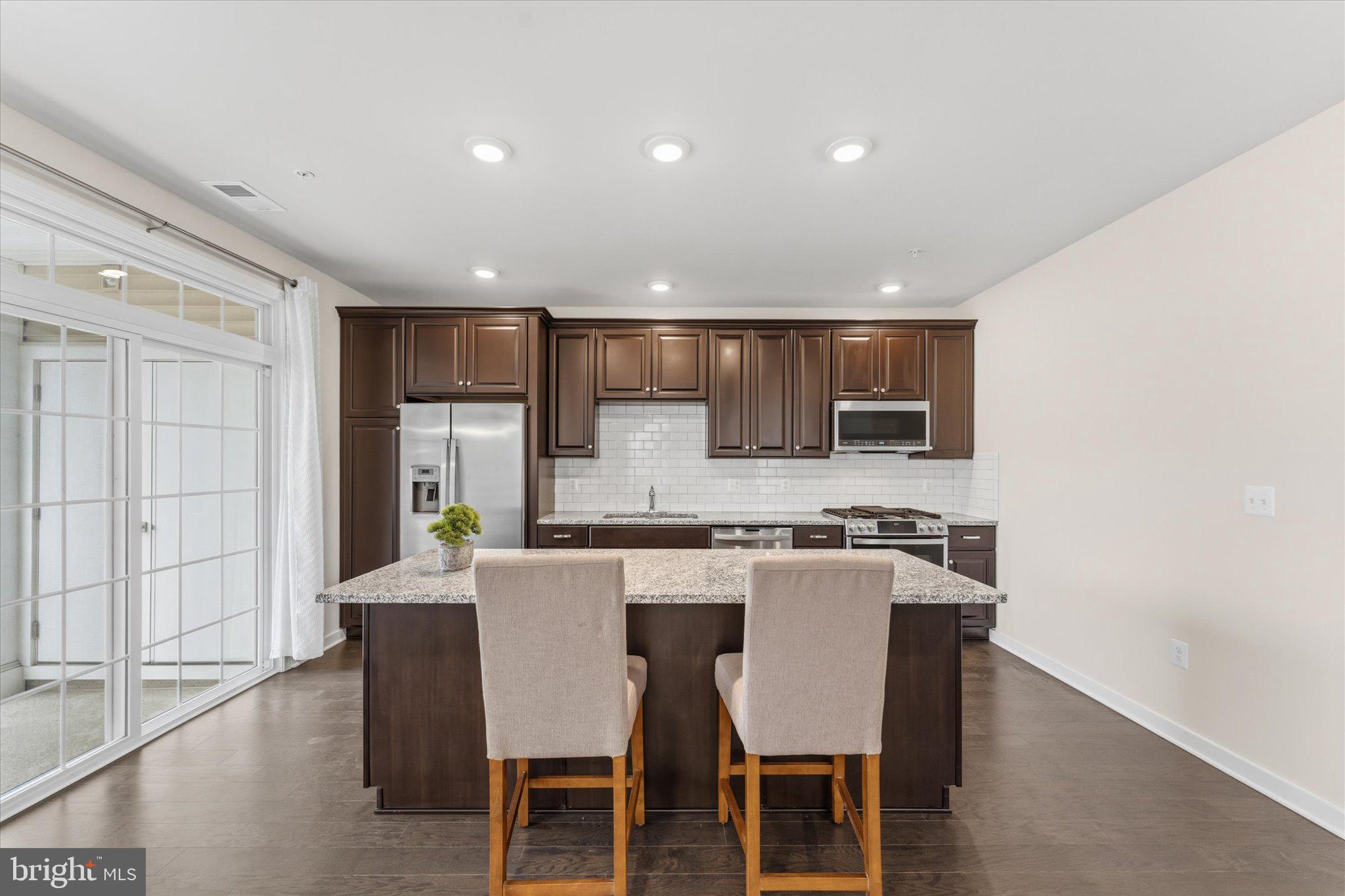 RIDGES AT LOUDOUN VALLEY - Residential
