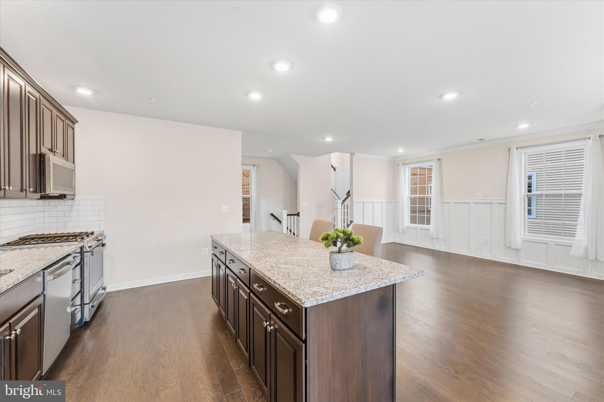 RIDGES AT LOUDOUN VALLEY - Residential
