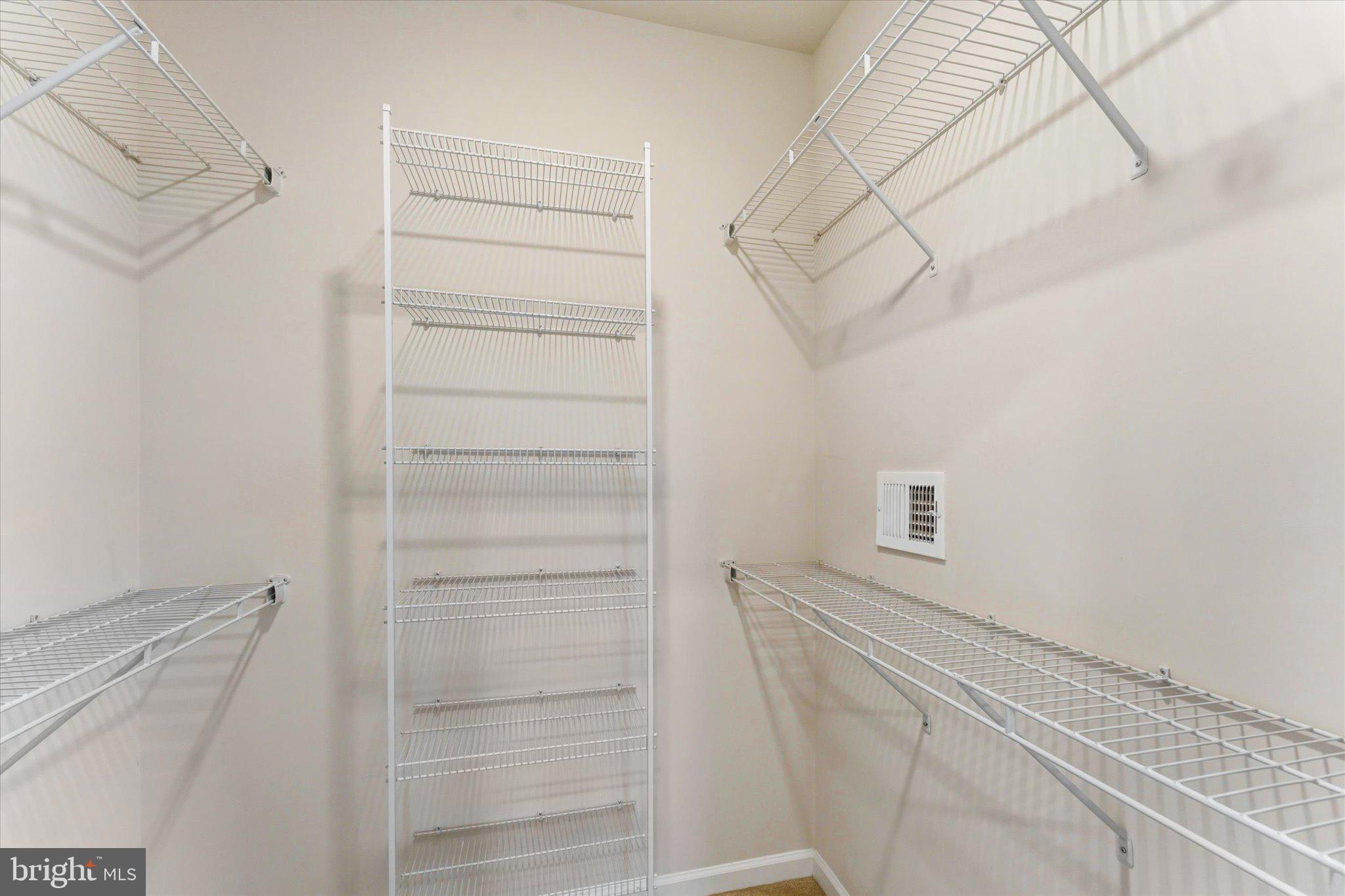RIDGES AT LOUDOUN VALLEY - Residential