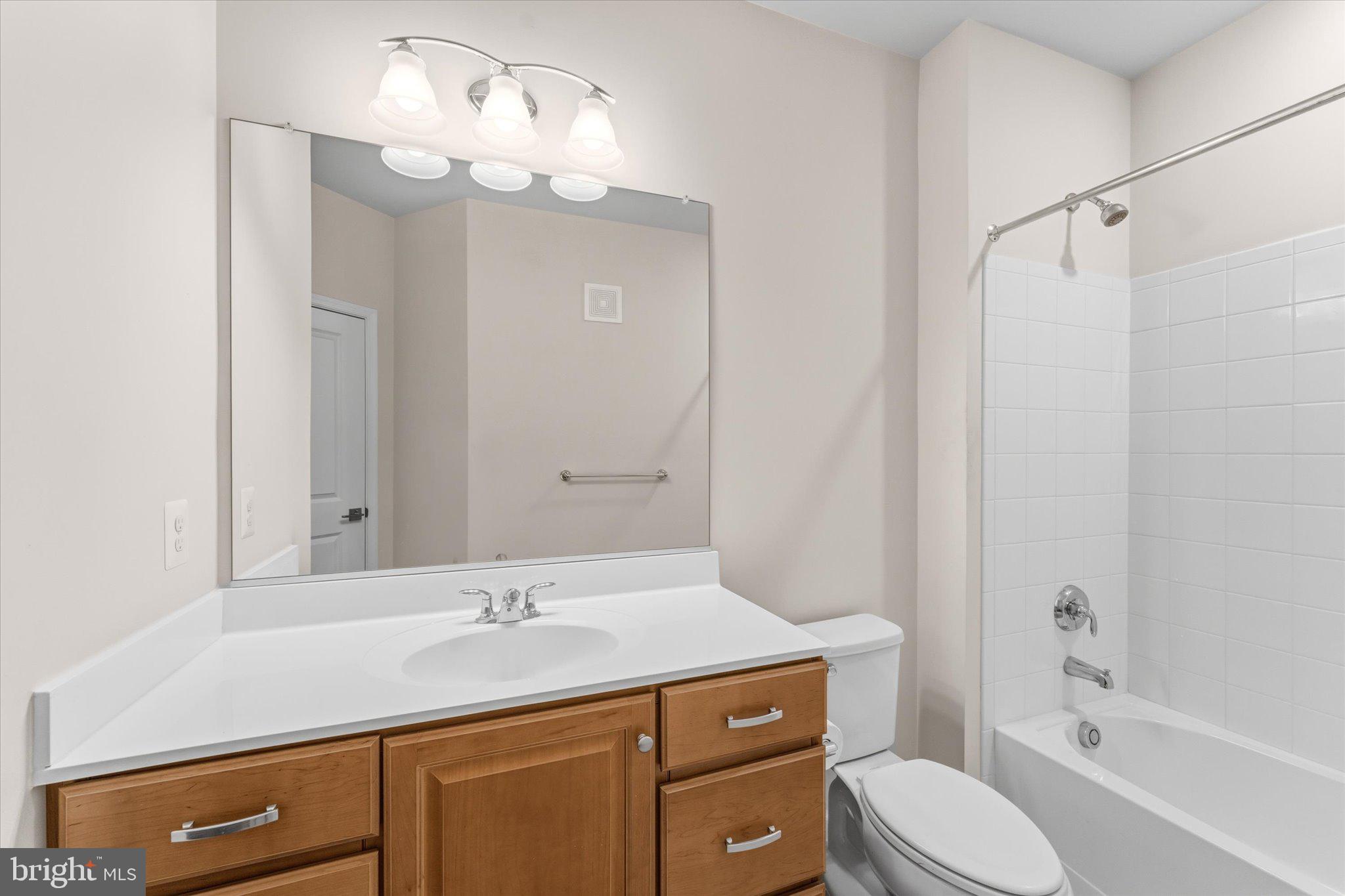 RIDGES AT LOUDOUN VALLEY - Residential