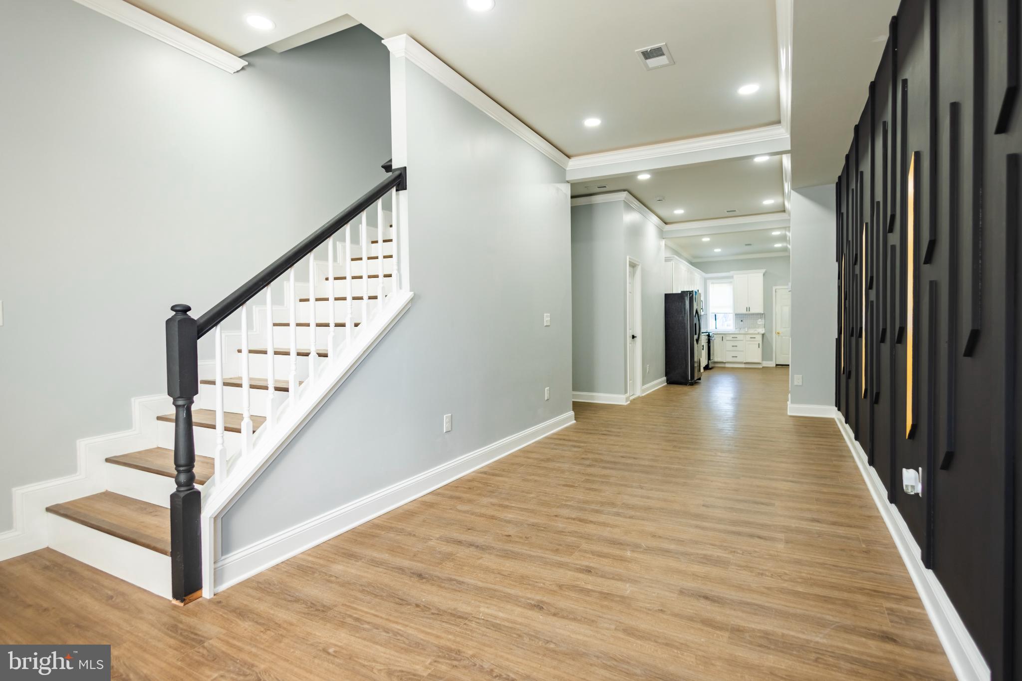 MIDTOWN EDMONDSON - Residential