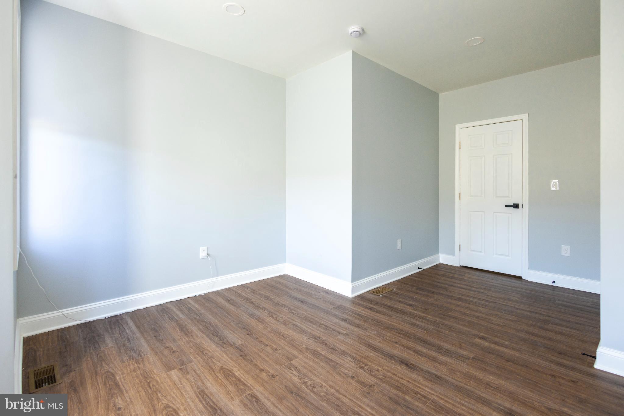 MIDTOWN EDMONDSON - Residential