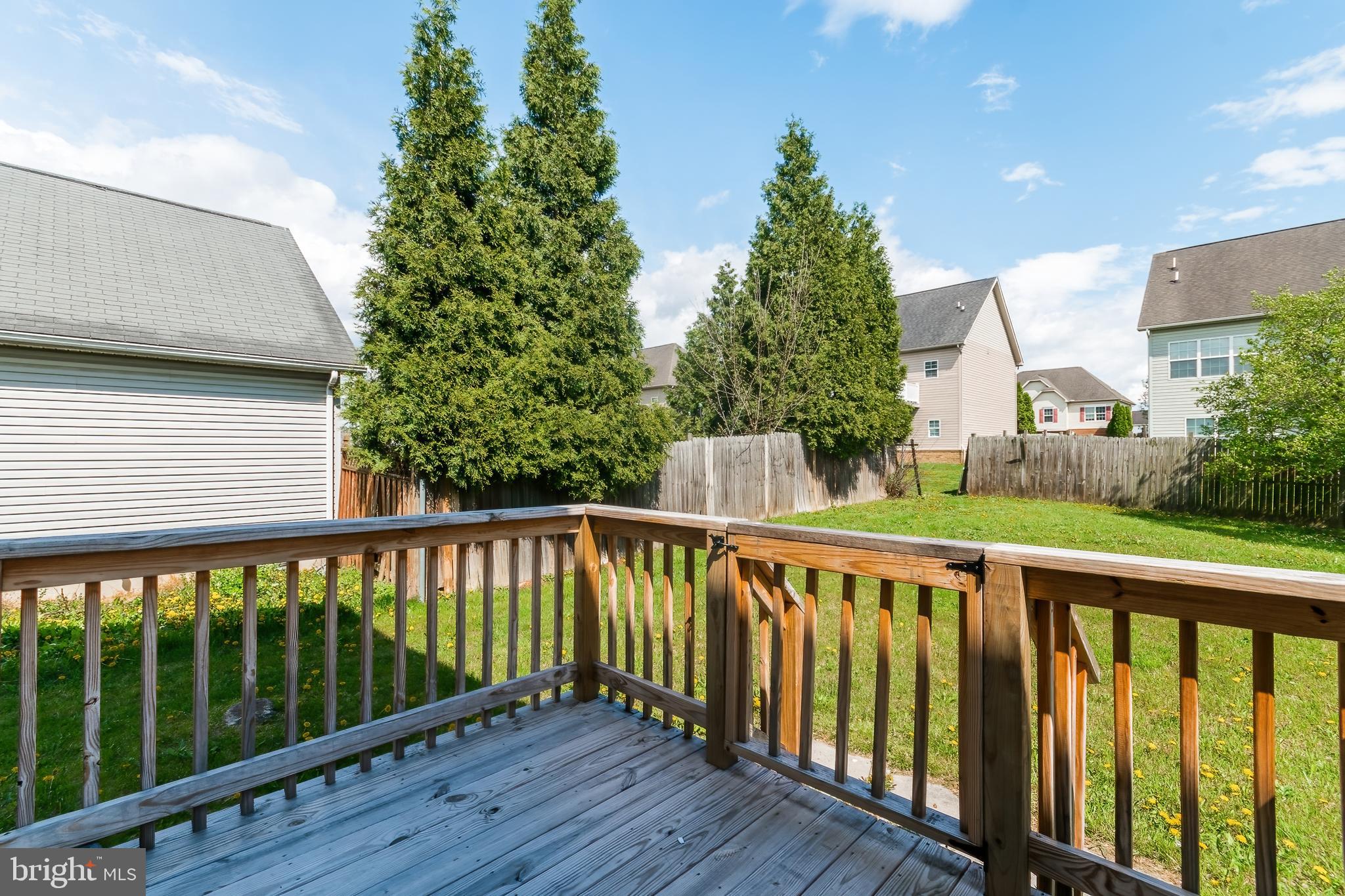 WATERFORD VILLAGE - Residential