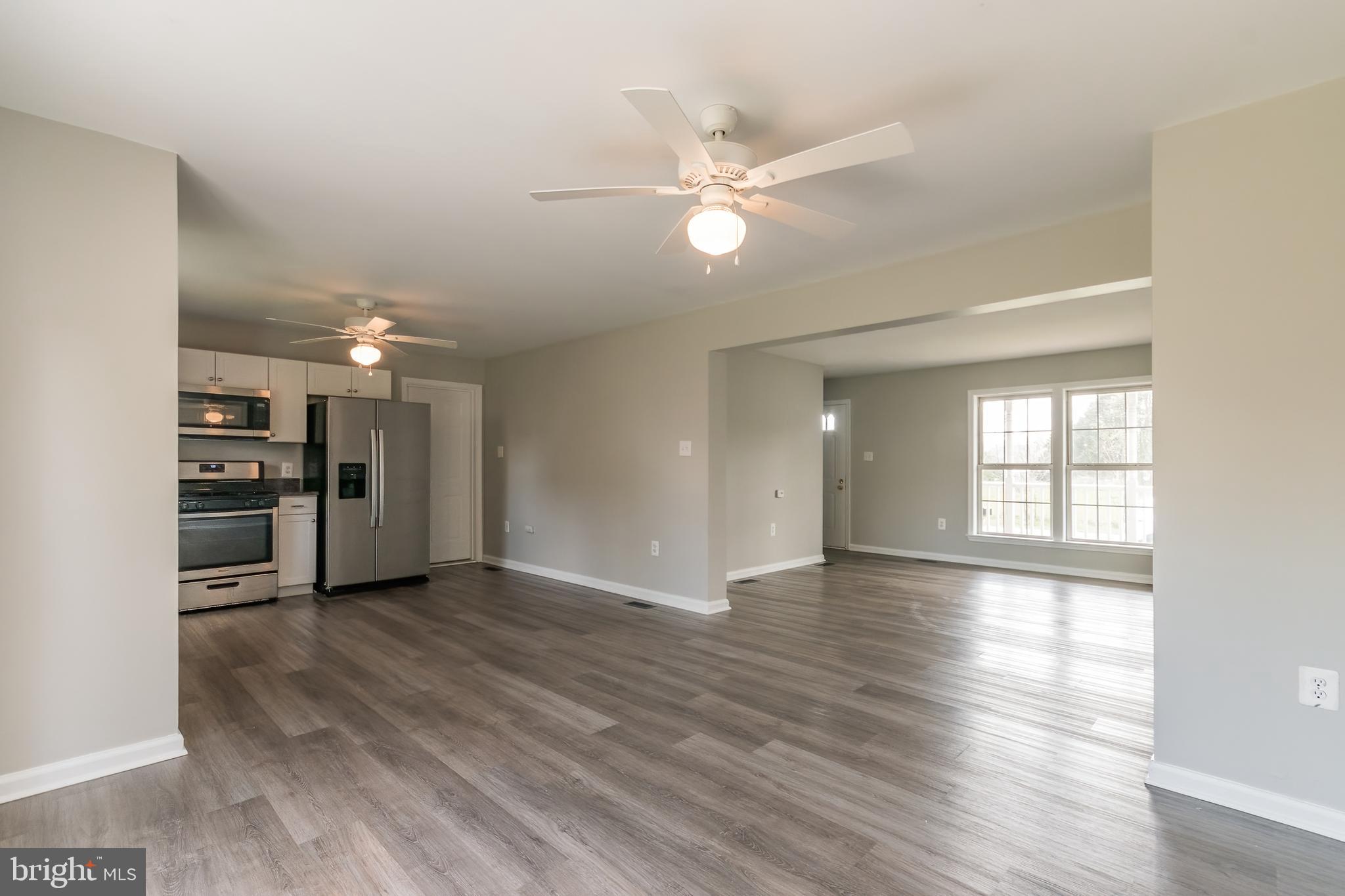 WATERFORD VILLAGE - Residential