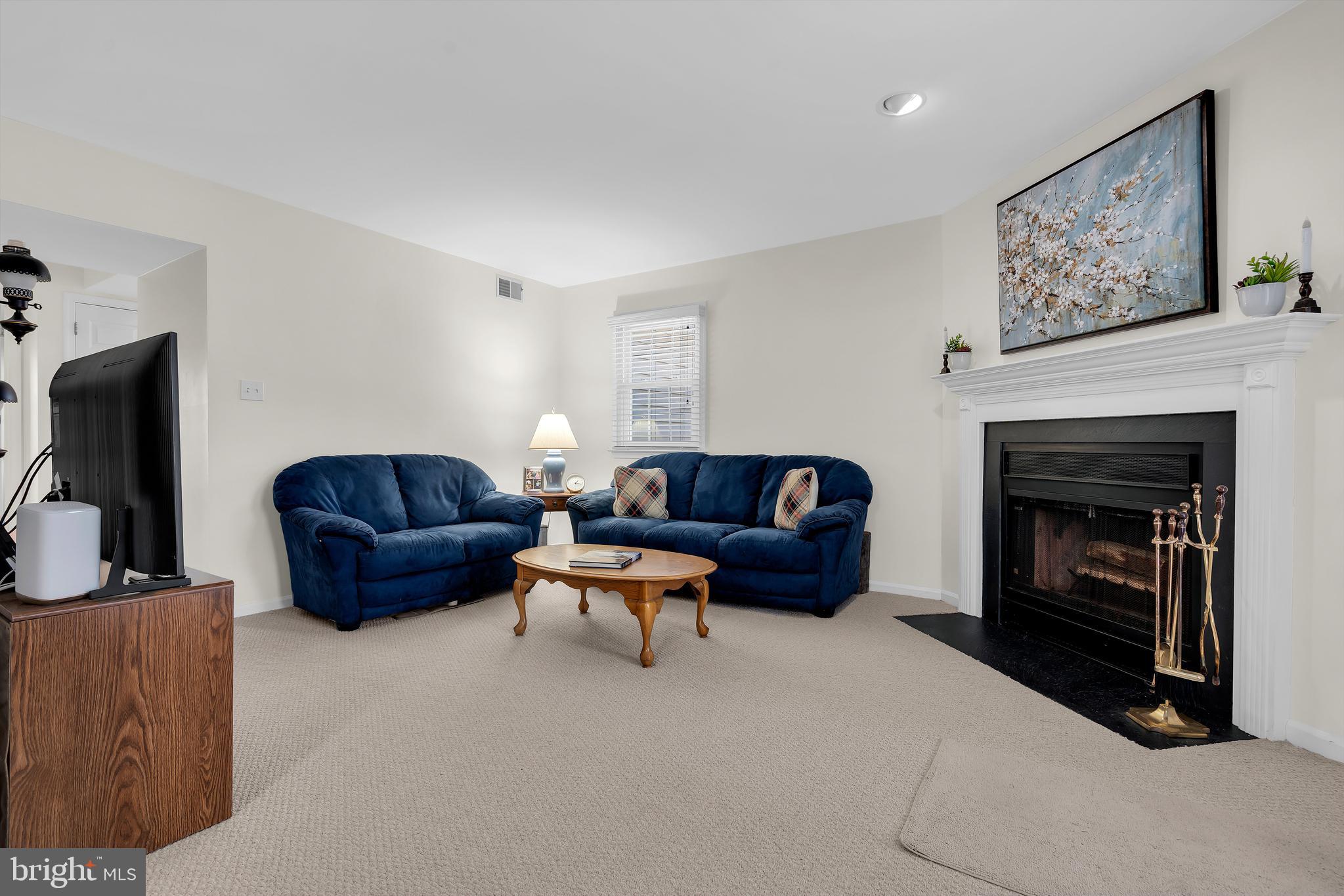 SPRINGHILL FARM - Residential