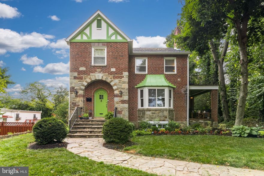 This stunning Tudor-Revival is located in the highly sought after historic community of Ashburton. It boasts 3 large bedrooms and 3.5 bathrooms, and a bonus room.  With its traditional foyer, custom built-ins, tray ceilings, recessed lighting, natural hardwood floors, wood burning fireplace, laundry chute, central a/c, and beautiful finishes throughout, this home offers modern amenities with historic charm. Enjoy its spacious kitchen with stainless steel appliances, tile flooring, granite countertops, plentiful storage, and all the warm sunlight you can dream of. Climb the L-shaped staircase to a large primary bedroom featuring a large en-suite bathroom, walk-in cedar closet, and bonus balcony for relaxing outdoors away from others. This beautiful home is situated on a manicured, spacious lot with a large backyard for entertaining and features a side and rear porch, a patio, and a 2 car garage with storage. Welcome to Ashburton!
***OFFER DEADLINE: TUESDAY, JULY 11TH @ 6PM EST***