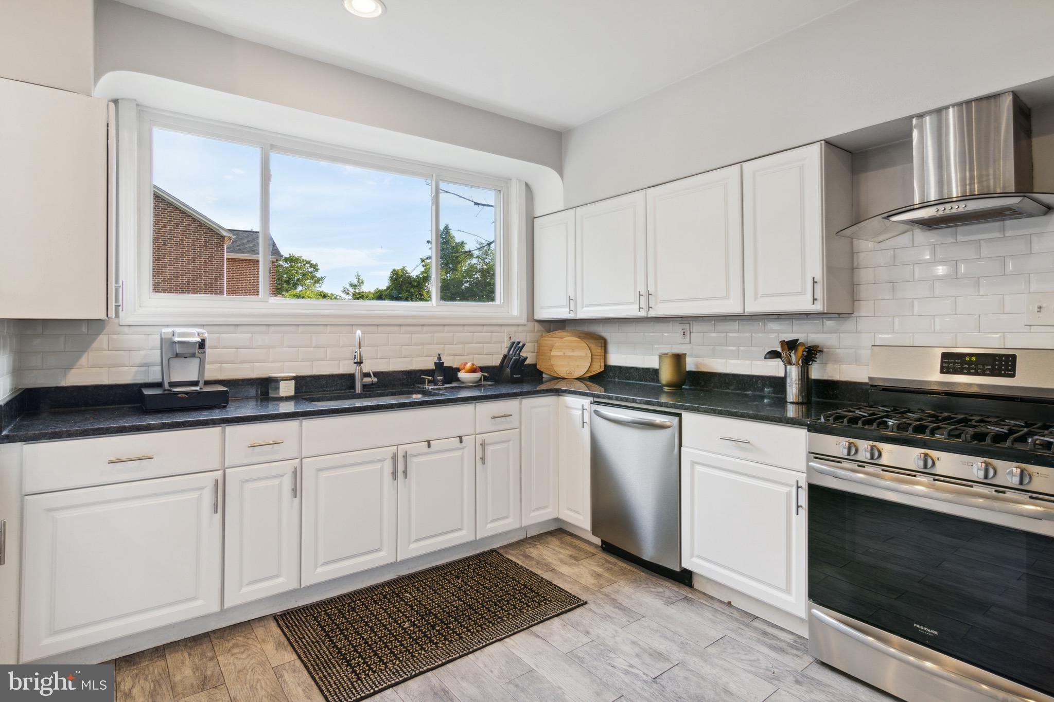 HILTON - Residential