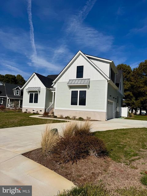 8 SEAY COURT CAPE CHARLES VA 23310