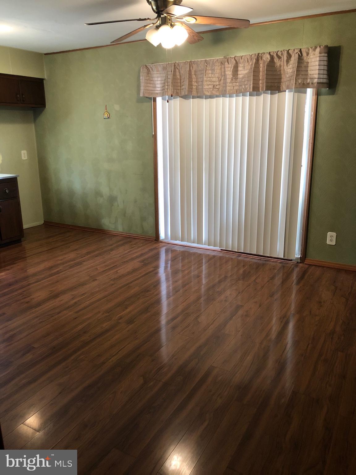 PHILADELPHIA (NORTHEAST) - Residential