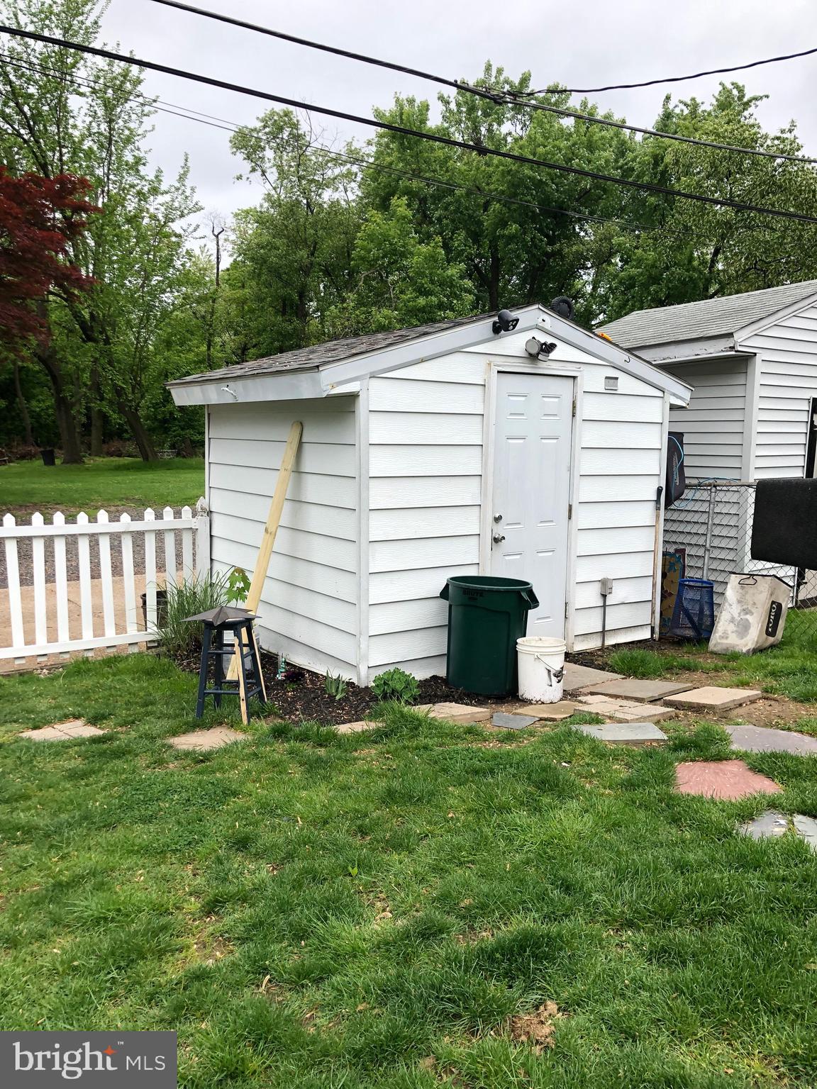 PHILADELPHIA (NORTHEAST) - Residential