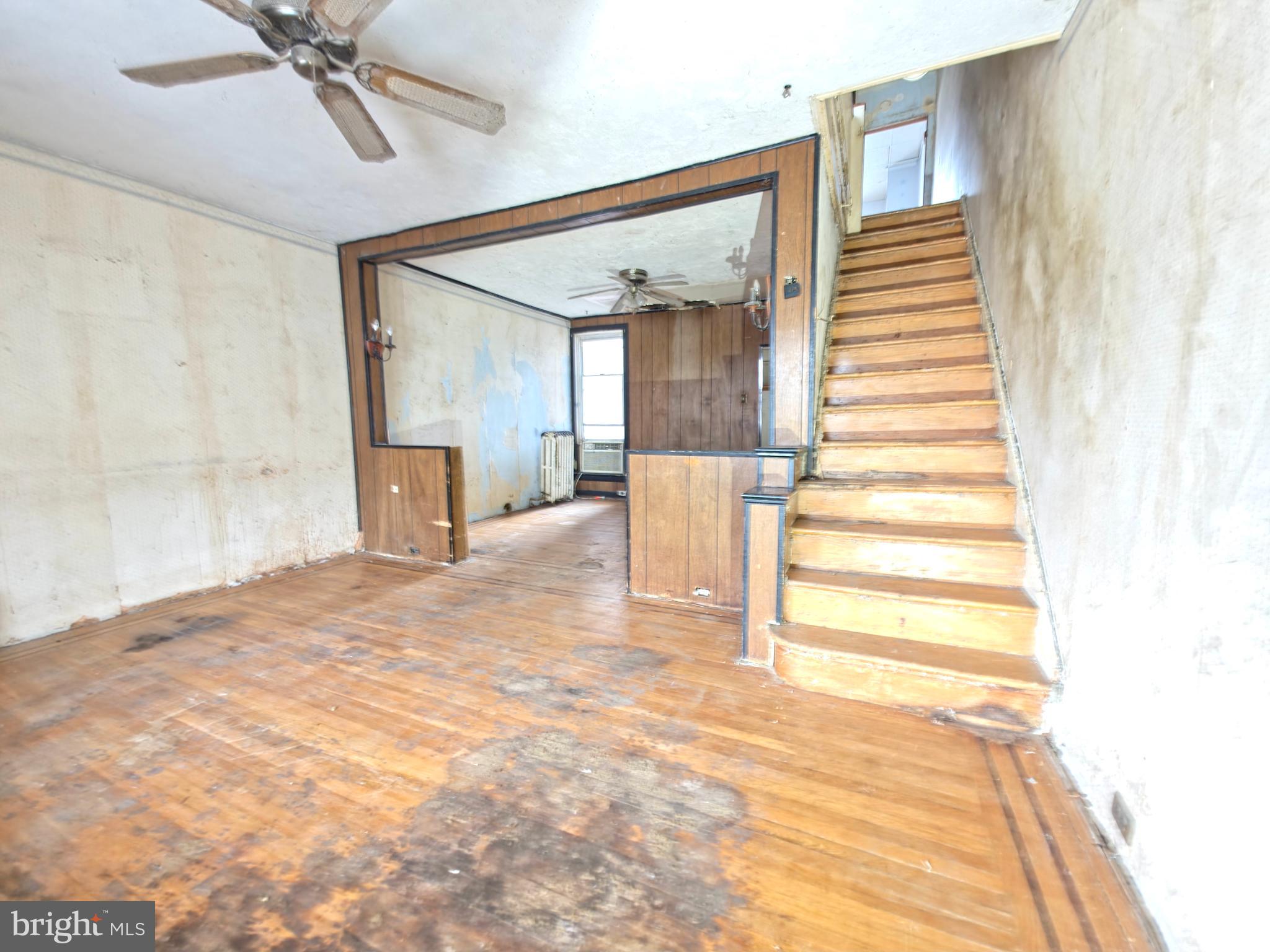 PHILADELPHIA (NORTHEAST) - Residential