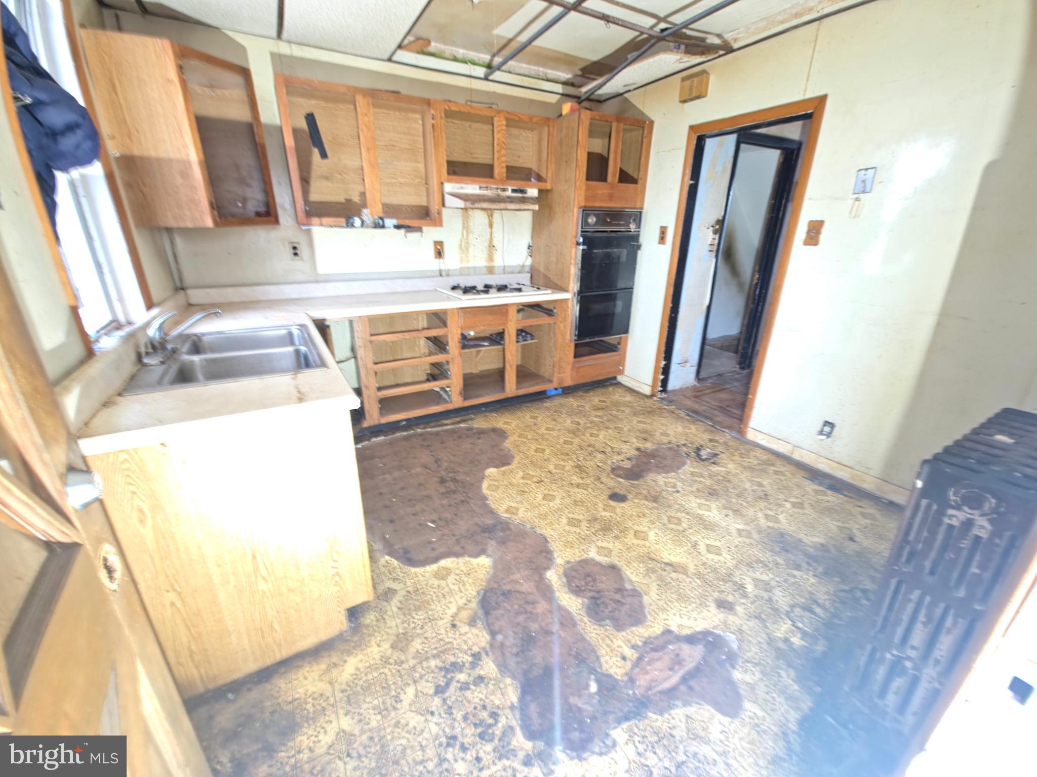 PHILADELPHIA (NORTHEAST) - Residential