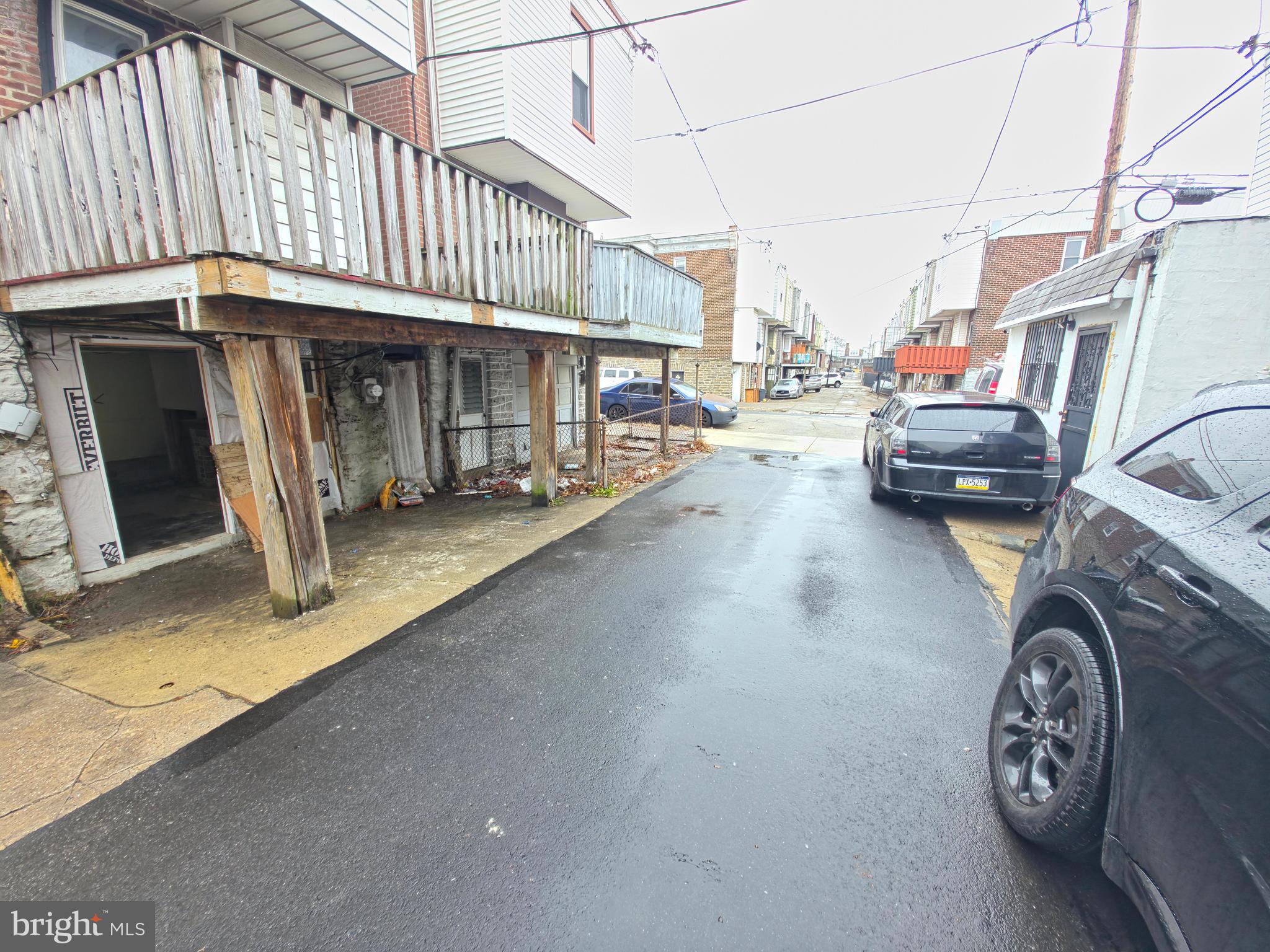 PHILADELPHIA (NORTHEAST) - Residential