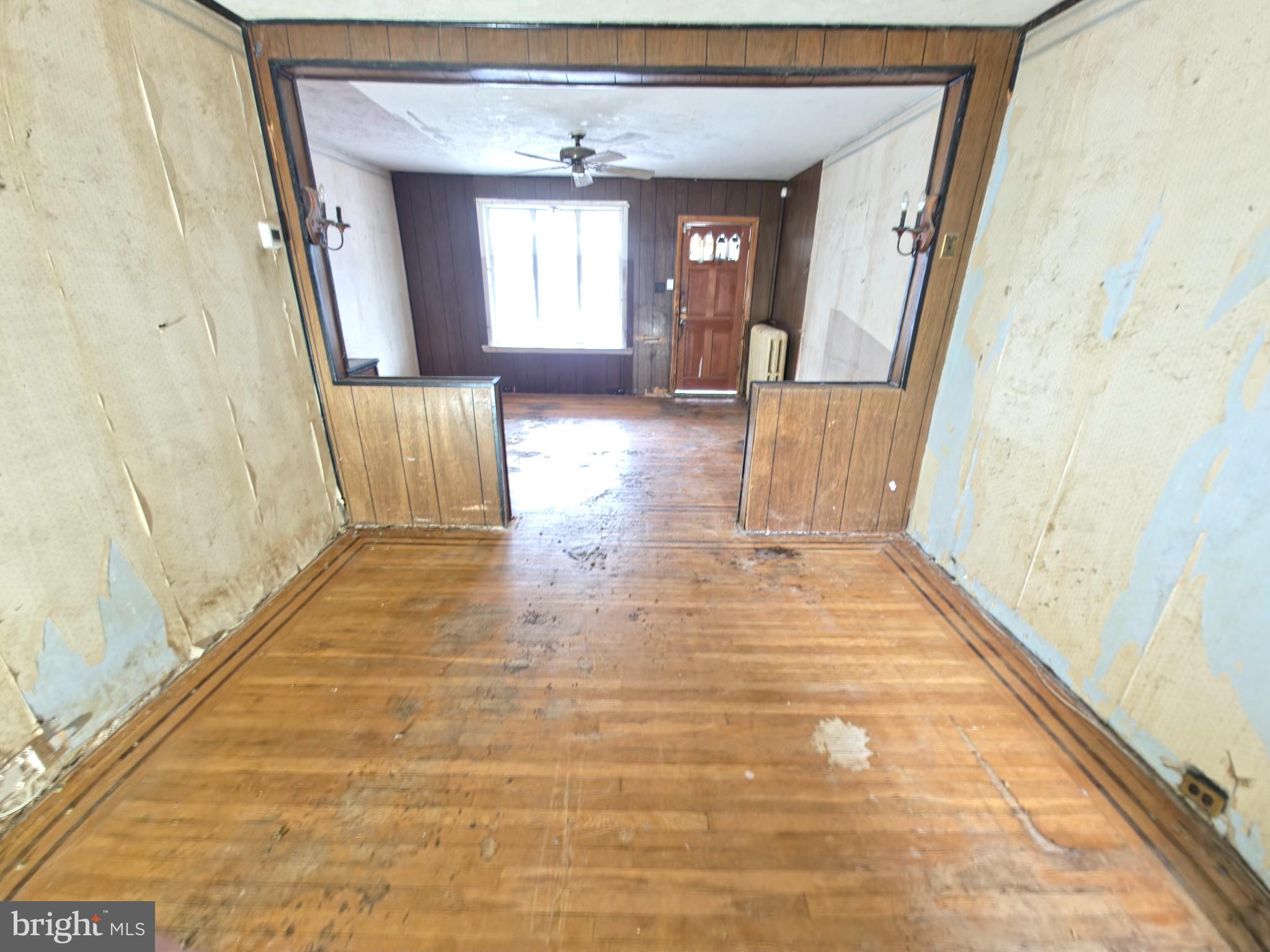 PHILADELPHIA (NORTHEAST) - Residential