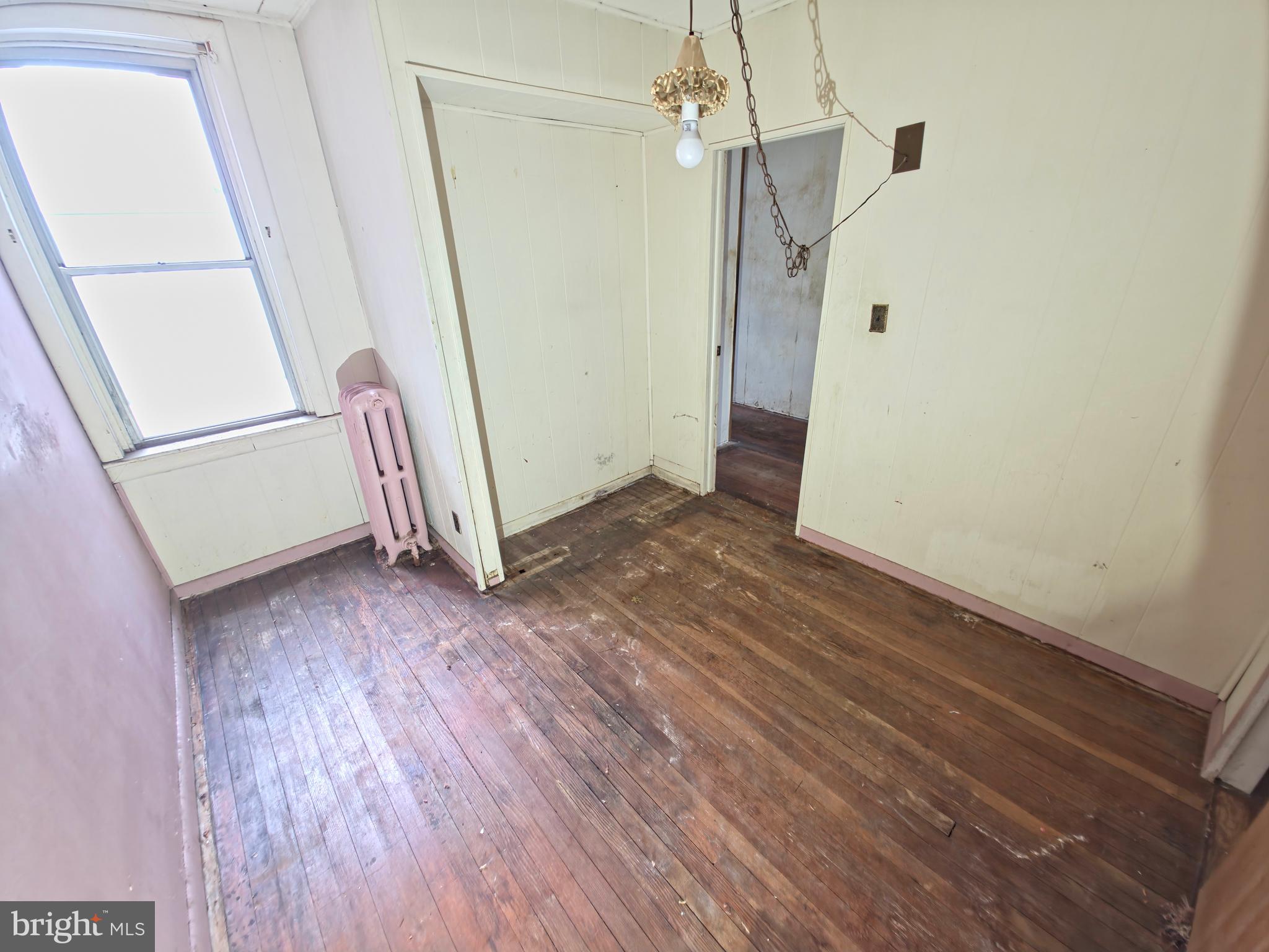 PHILADELPHIA (NORTHEAST) - Residential