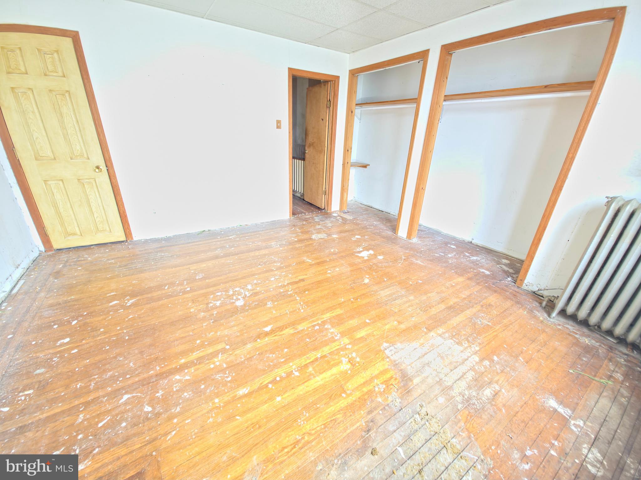 PHILADELPHIA (NORTHEAST) - Residential