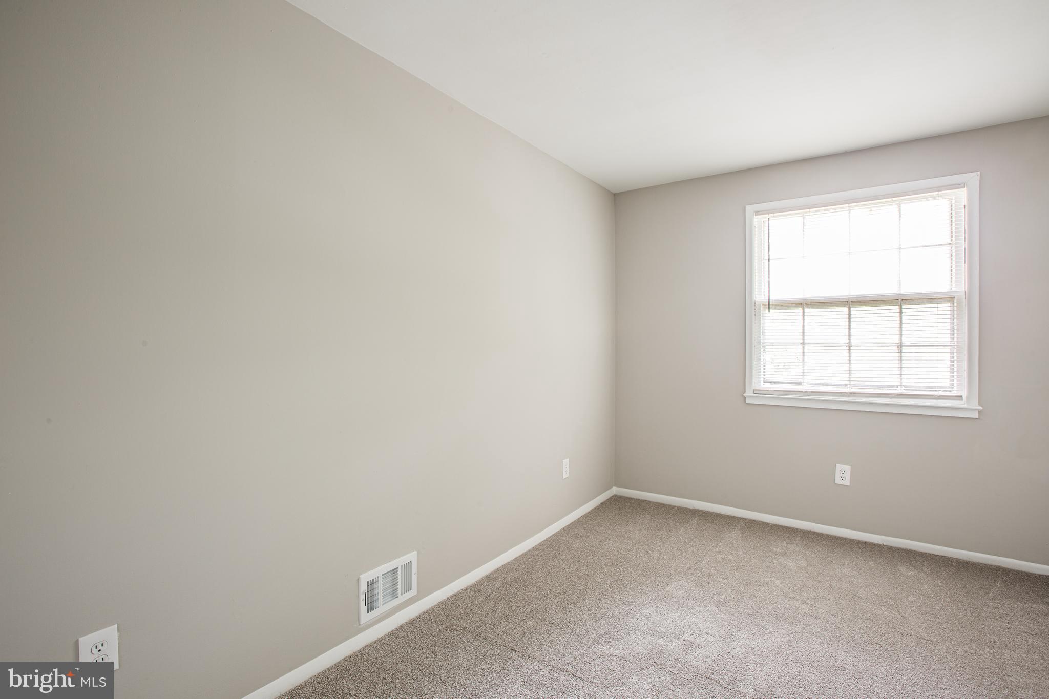 COLONIAL HOMES - Residential