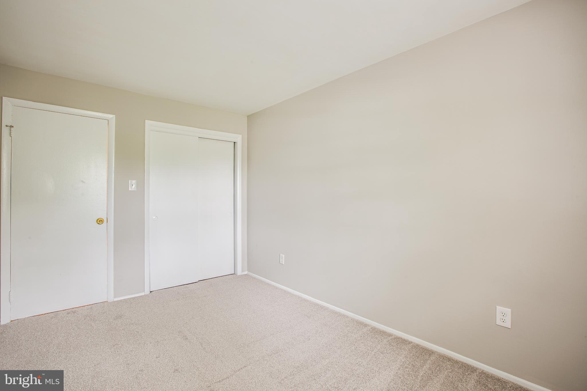 COLONIAL HOMES - Residential