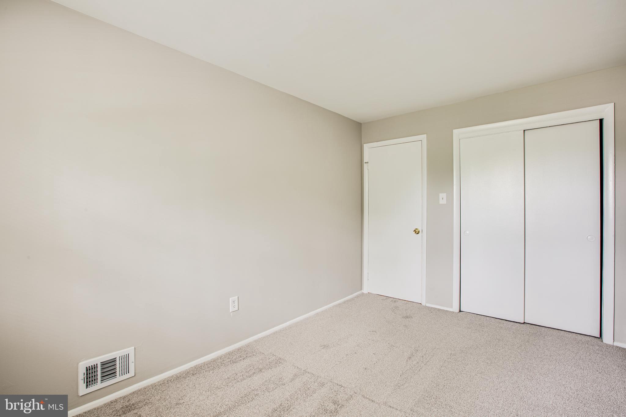 COLONIAL HOMES - Residential